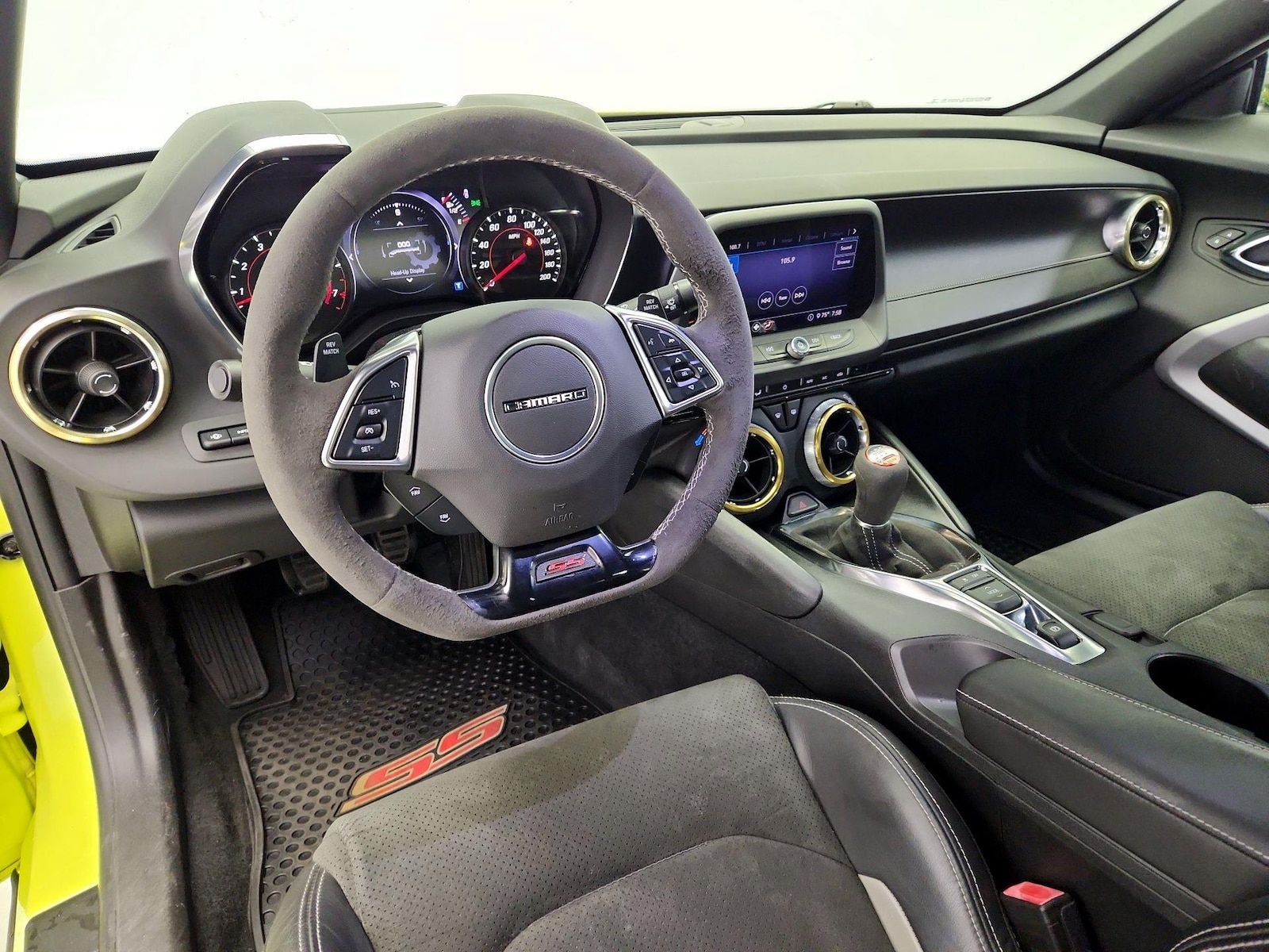 Apple CarPlay® & Android Auto™