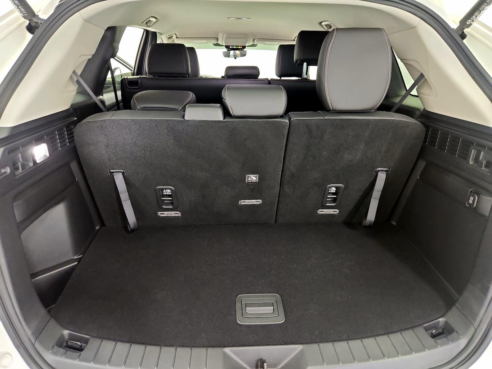 2025 Mazda CX-90 Select Package - Photo 22