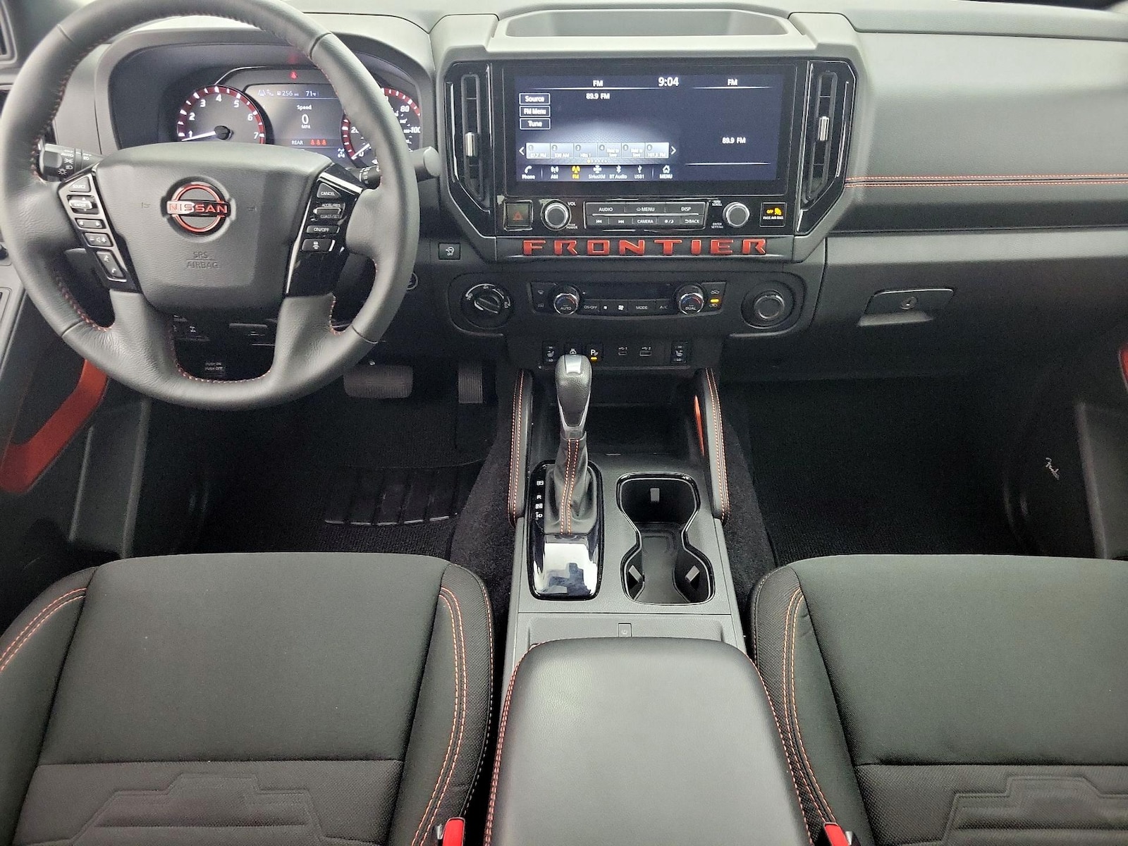 2025 Nissan Frontier PRO-4X - Photo 10