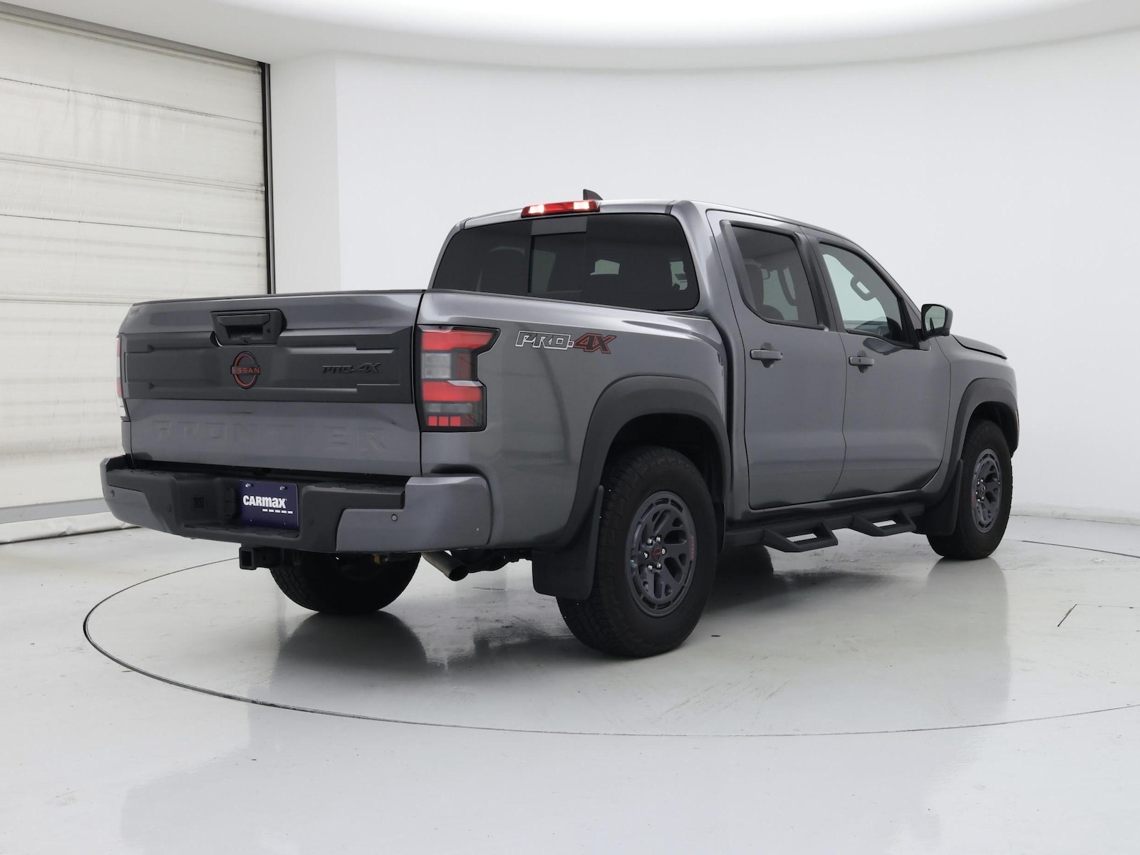 2025 Nissan Frontier PRO-4X - Photo 9