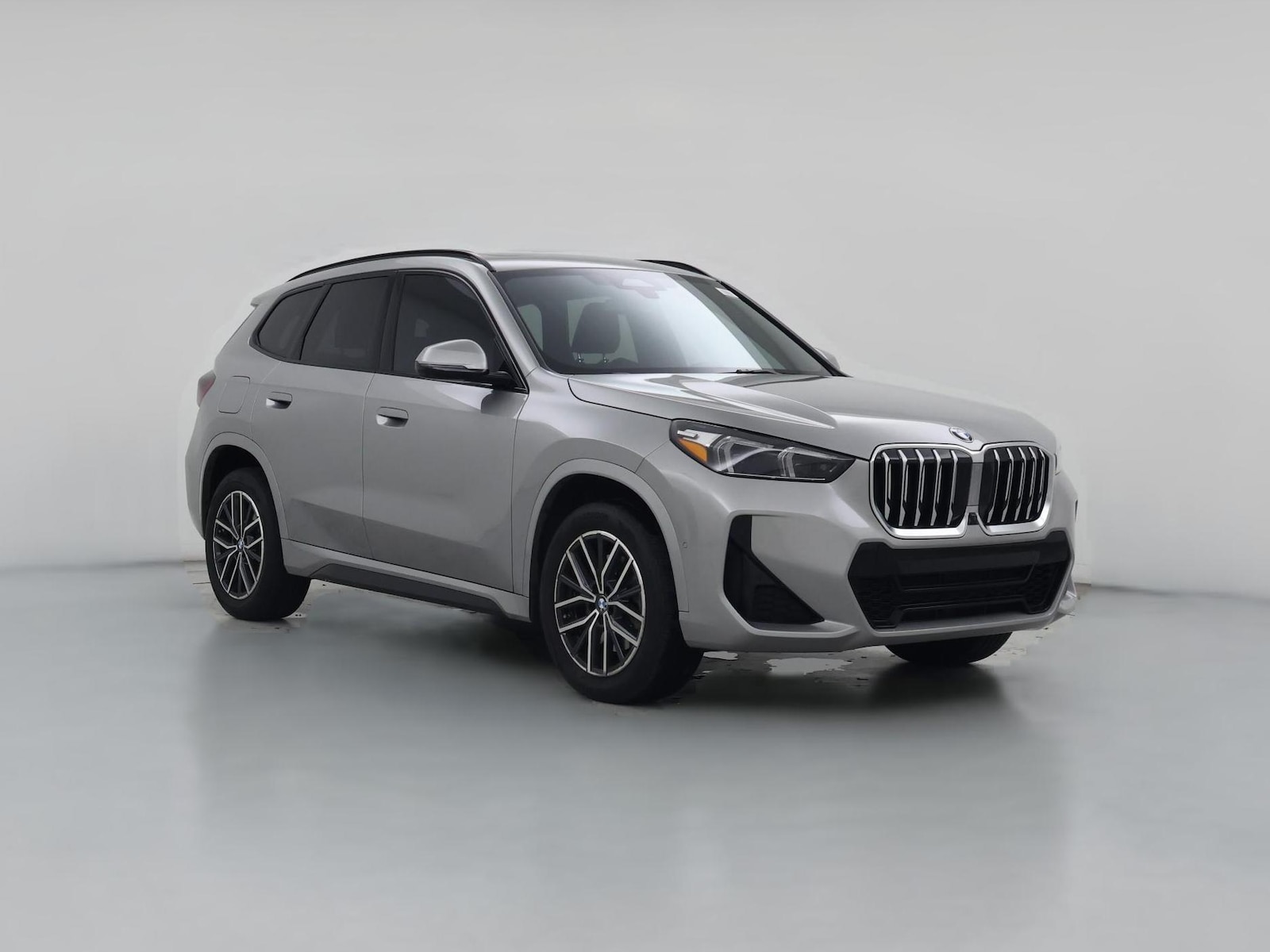 2023 BMW X1