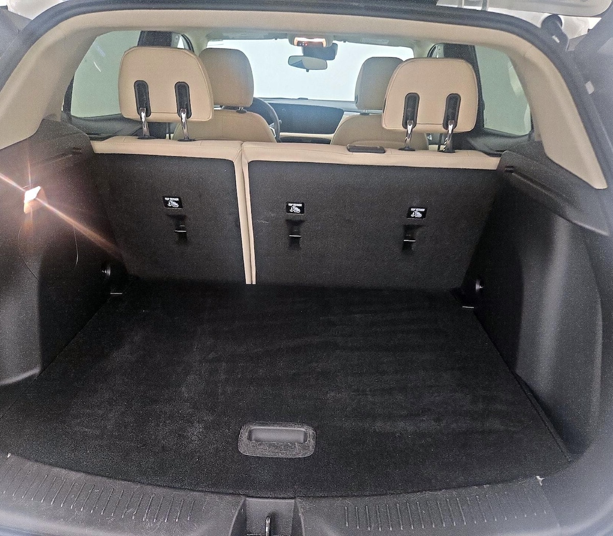Trunk/Cargo (Seats Up)