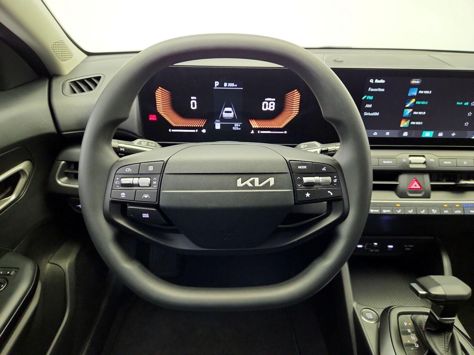 2026 Kia K4 LXS - Photo 11