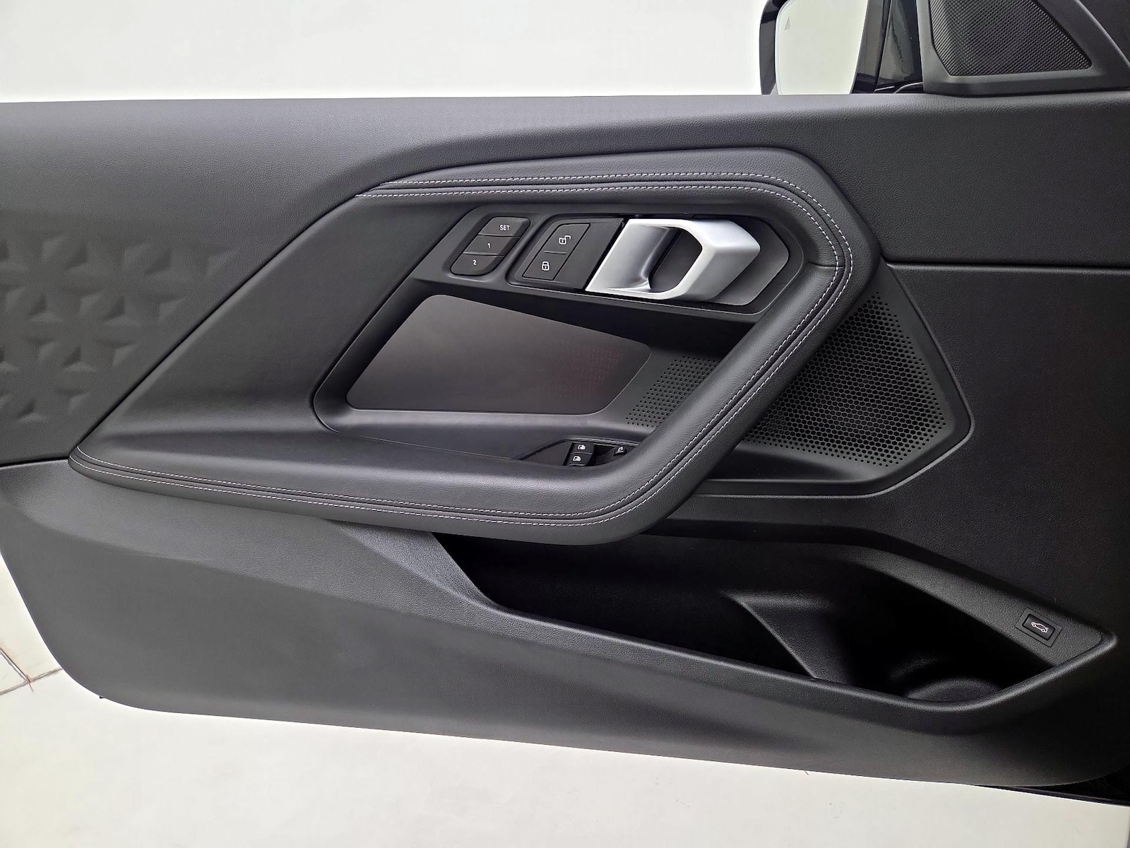 2025 BMW 2 Series 230i - Photo 13