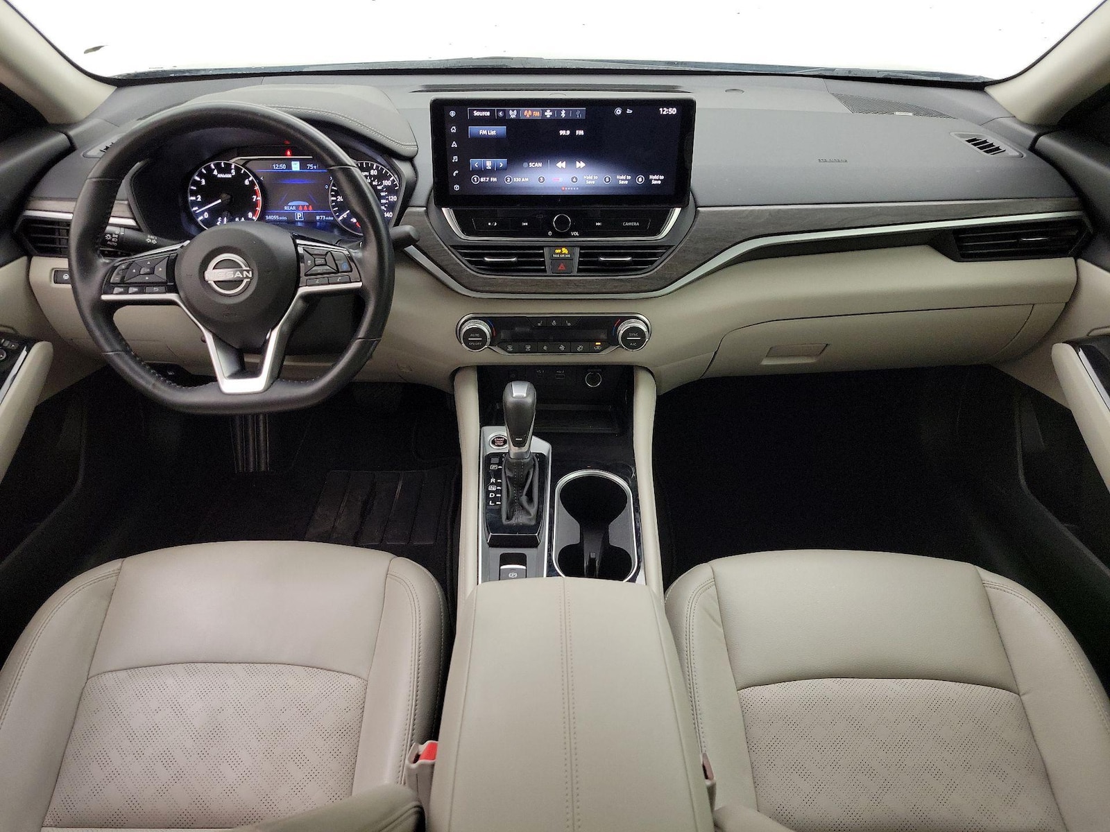 2024 Nissan Altima SL - Photo 10