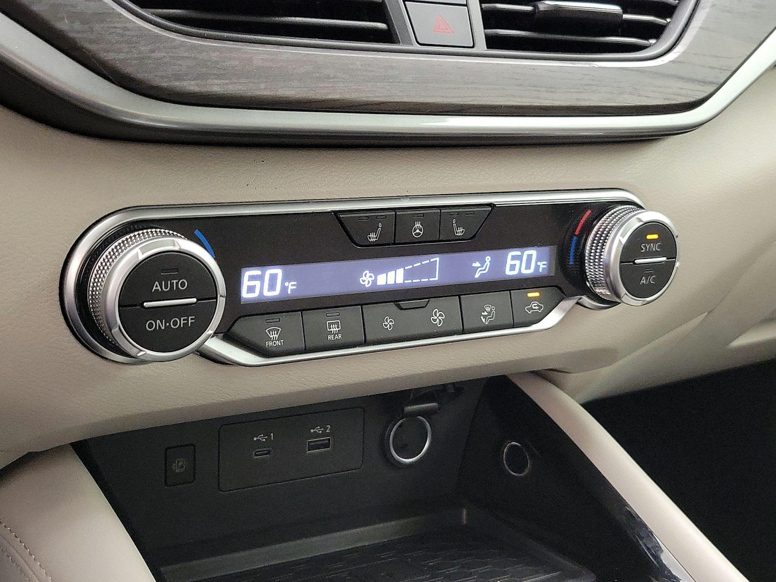 2024 Nissan Altima SL - Photo 17