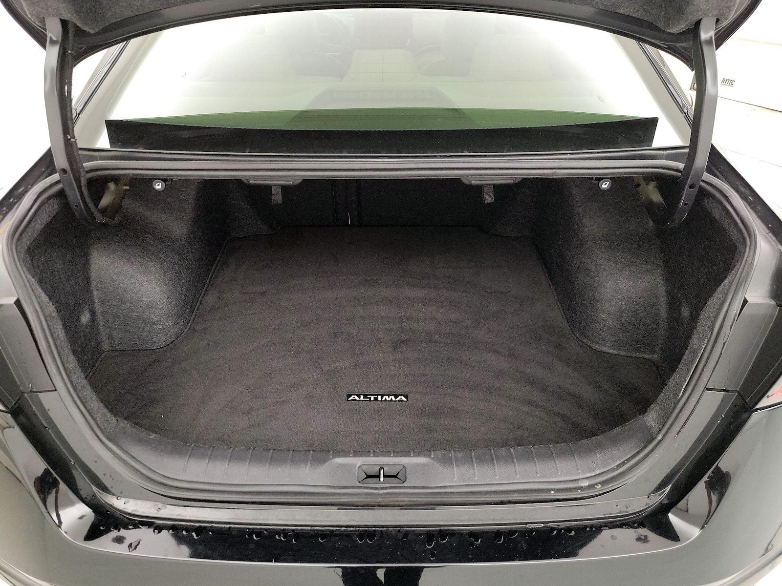 2024 Nissan Altima SL - Photo 21