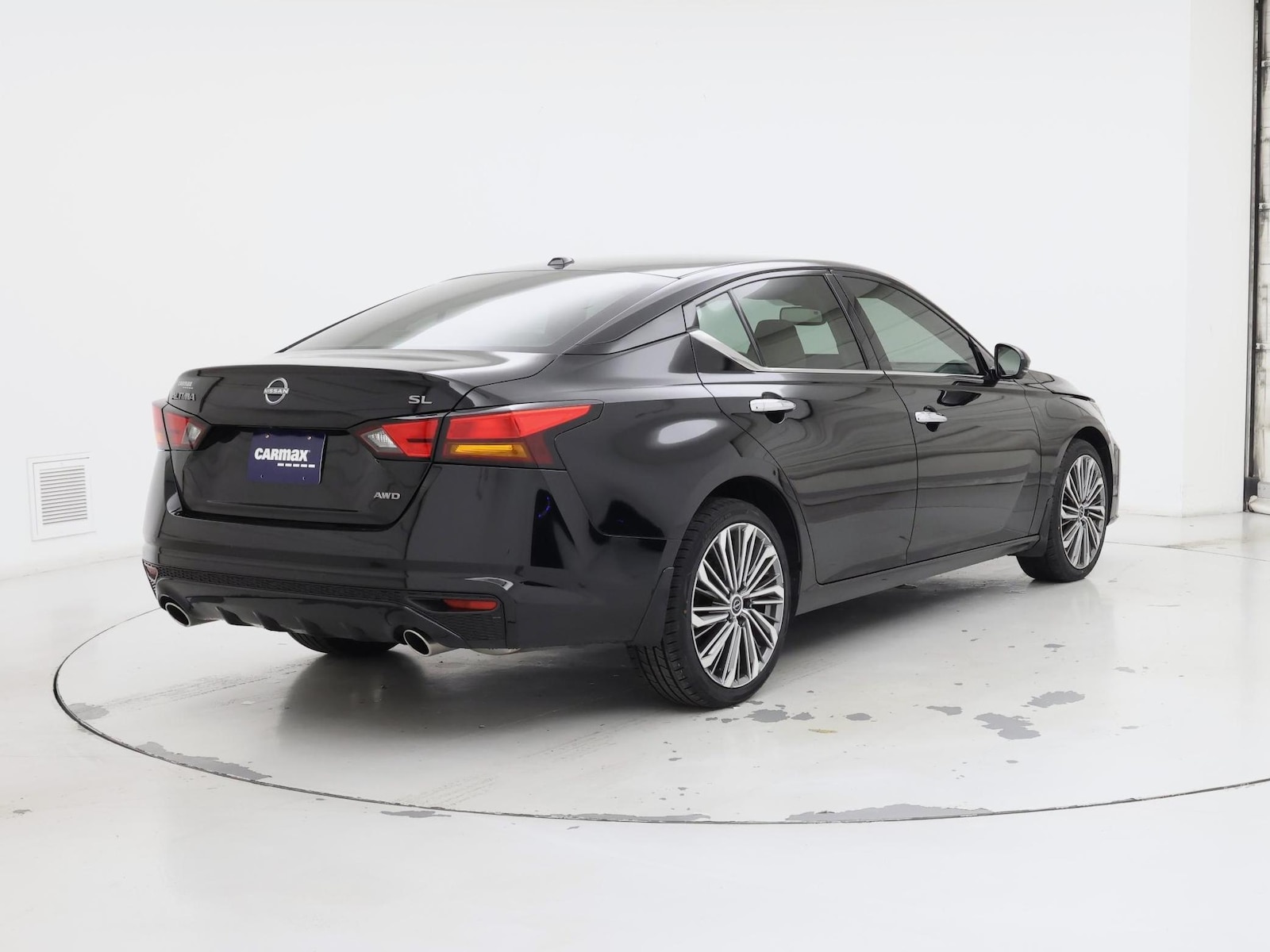2024 Nissan Altima SL - Photo 9