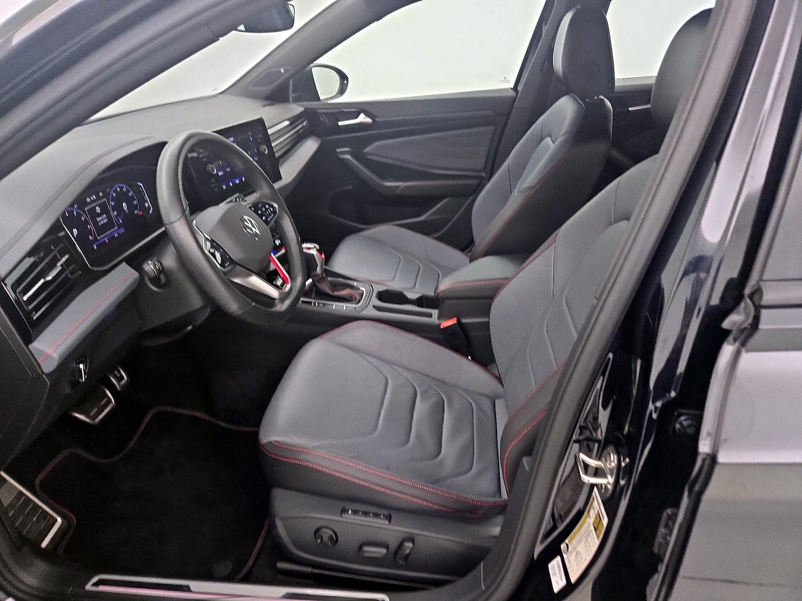 2025 Volkswagen Jetta GLI Autobahn - Photo 12
