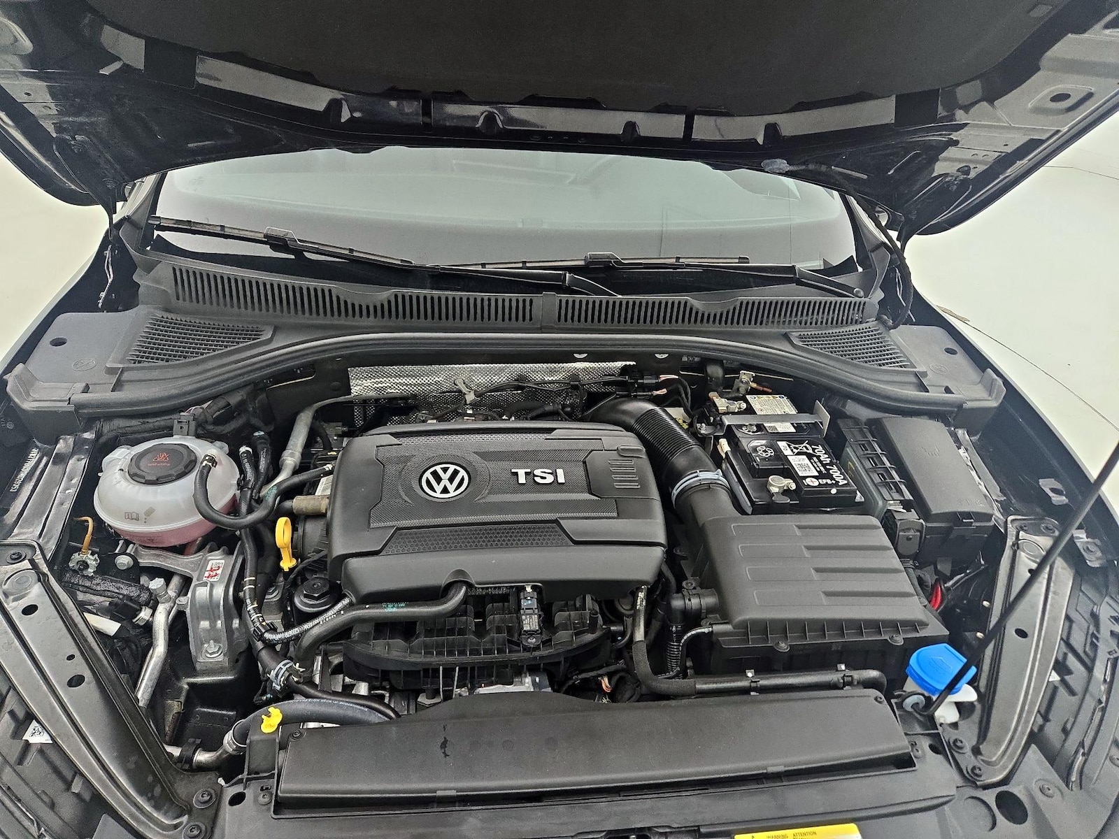 2025 Volkswagen Jetta GLI Autobahn - Photo 23