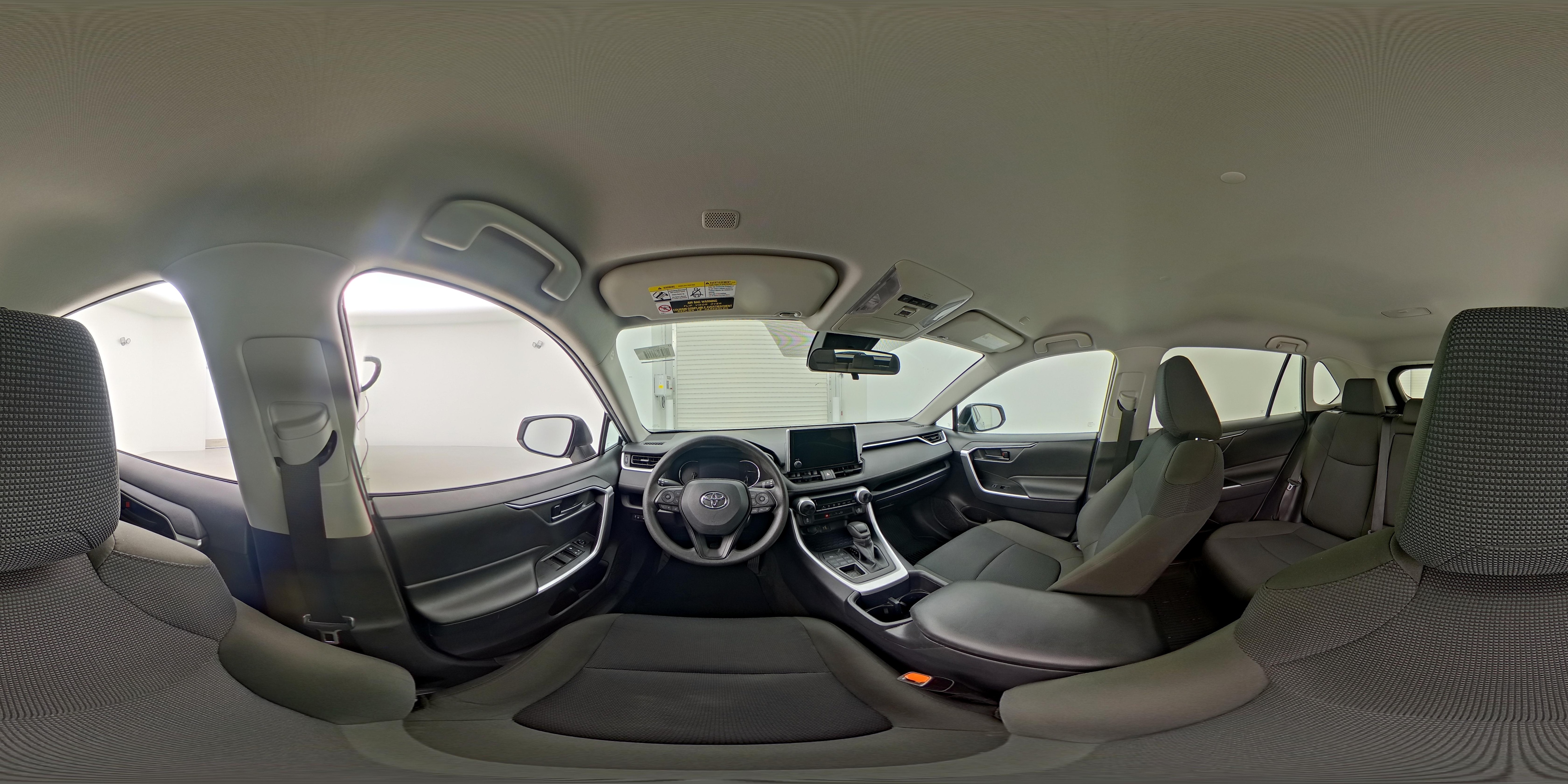 2025 Toyota RAV4 LE - Photo 27