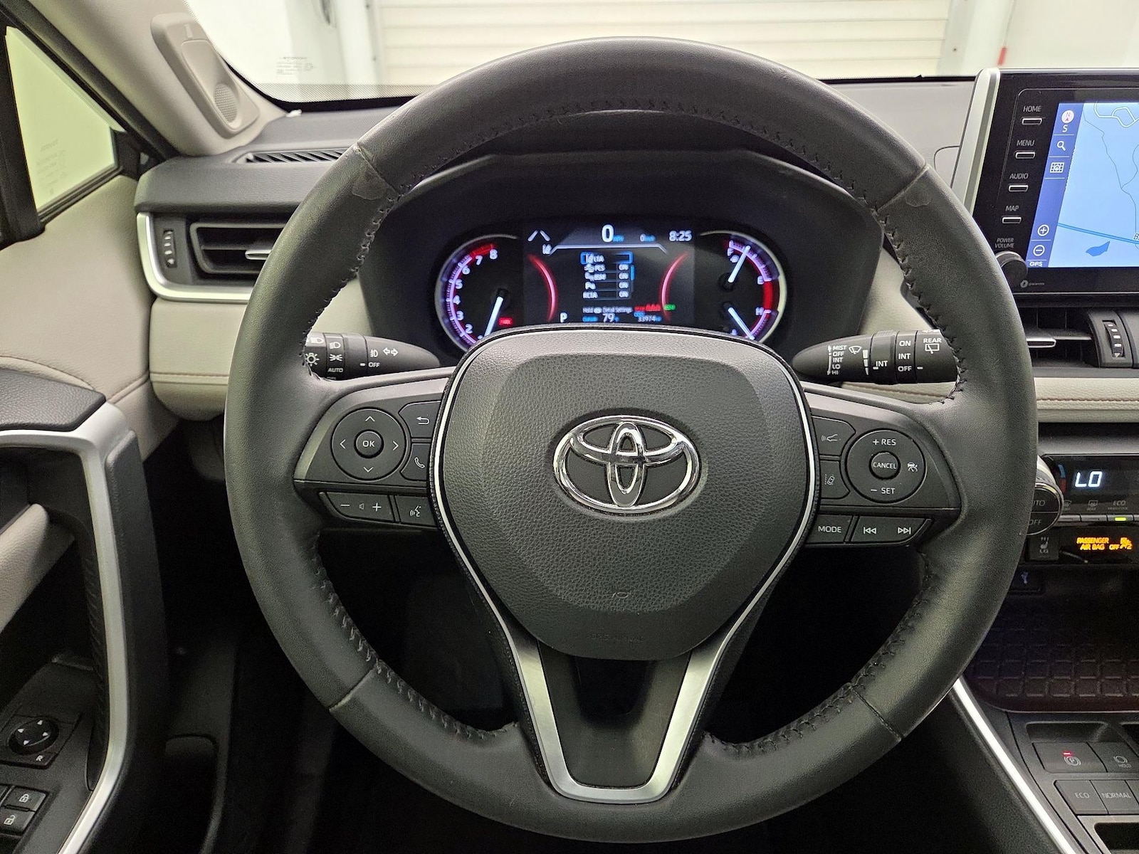 2020 Toyota RAV4 Limited - Photo 11