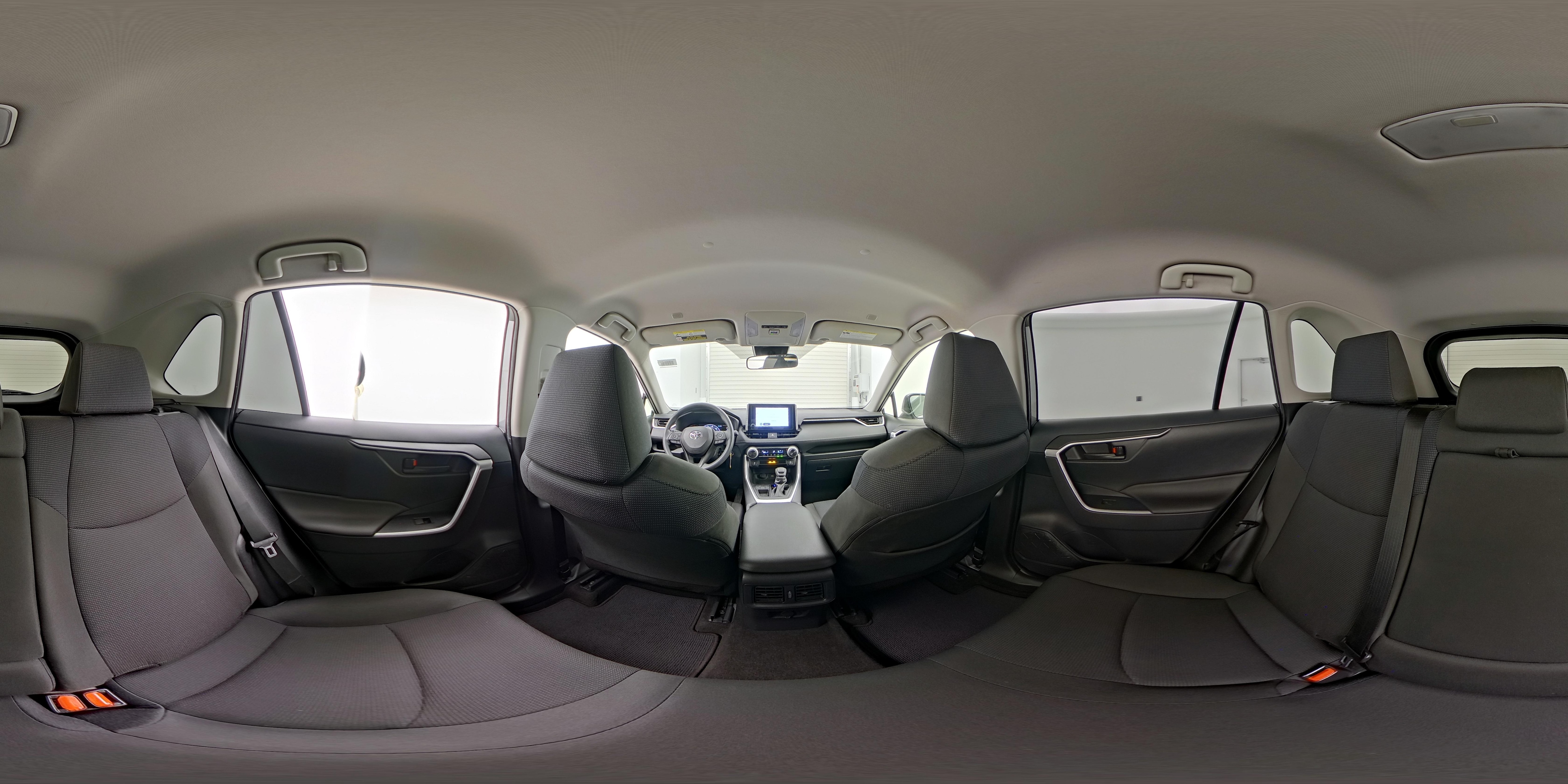 2025 Toyota RAV4 LE - Photo 26