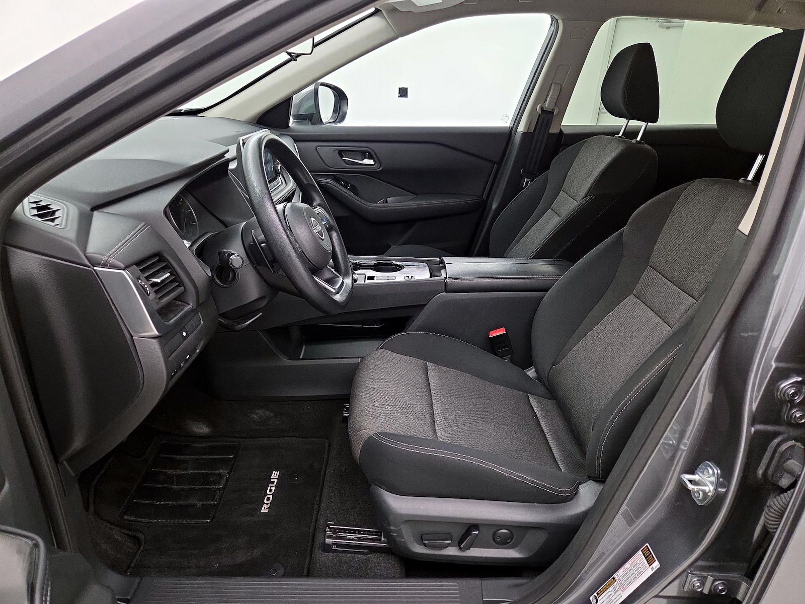 Power Seat(s) & Side Airbags