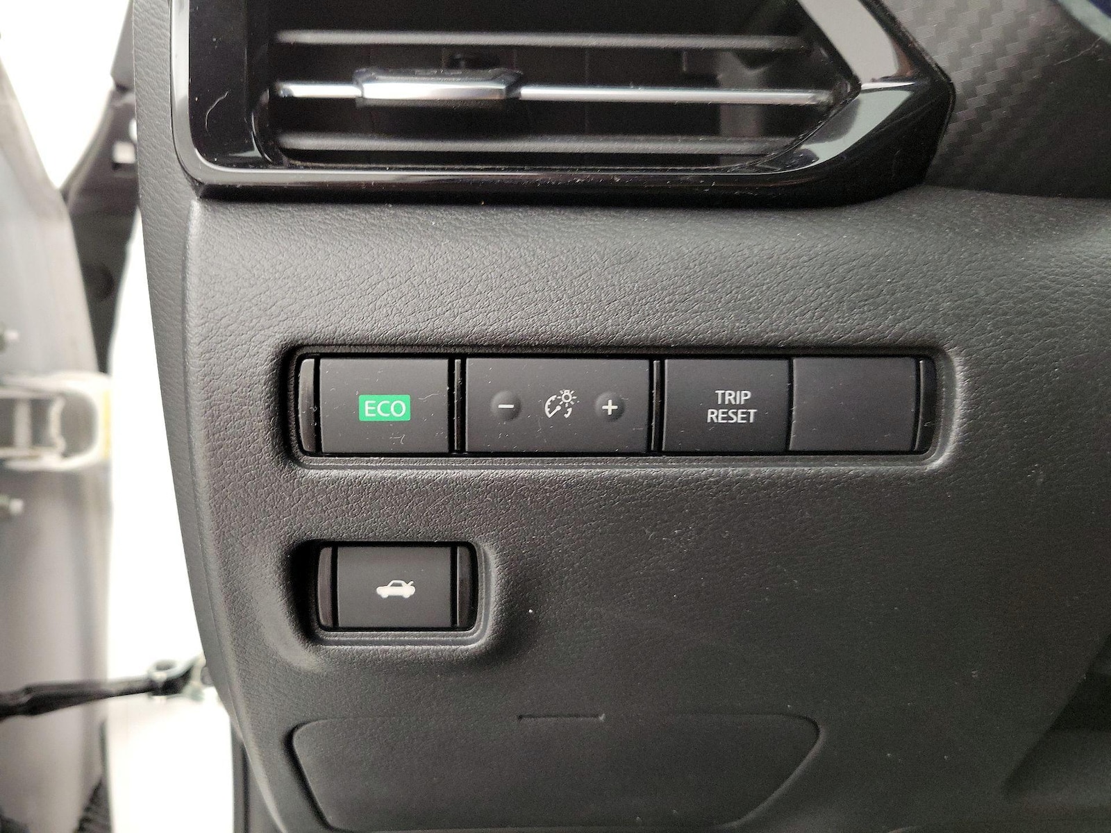 2023 Nissan Sentra SR - Photo 14
