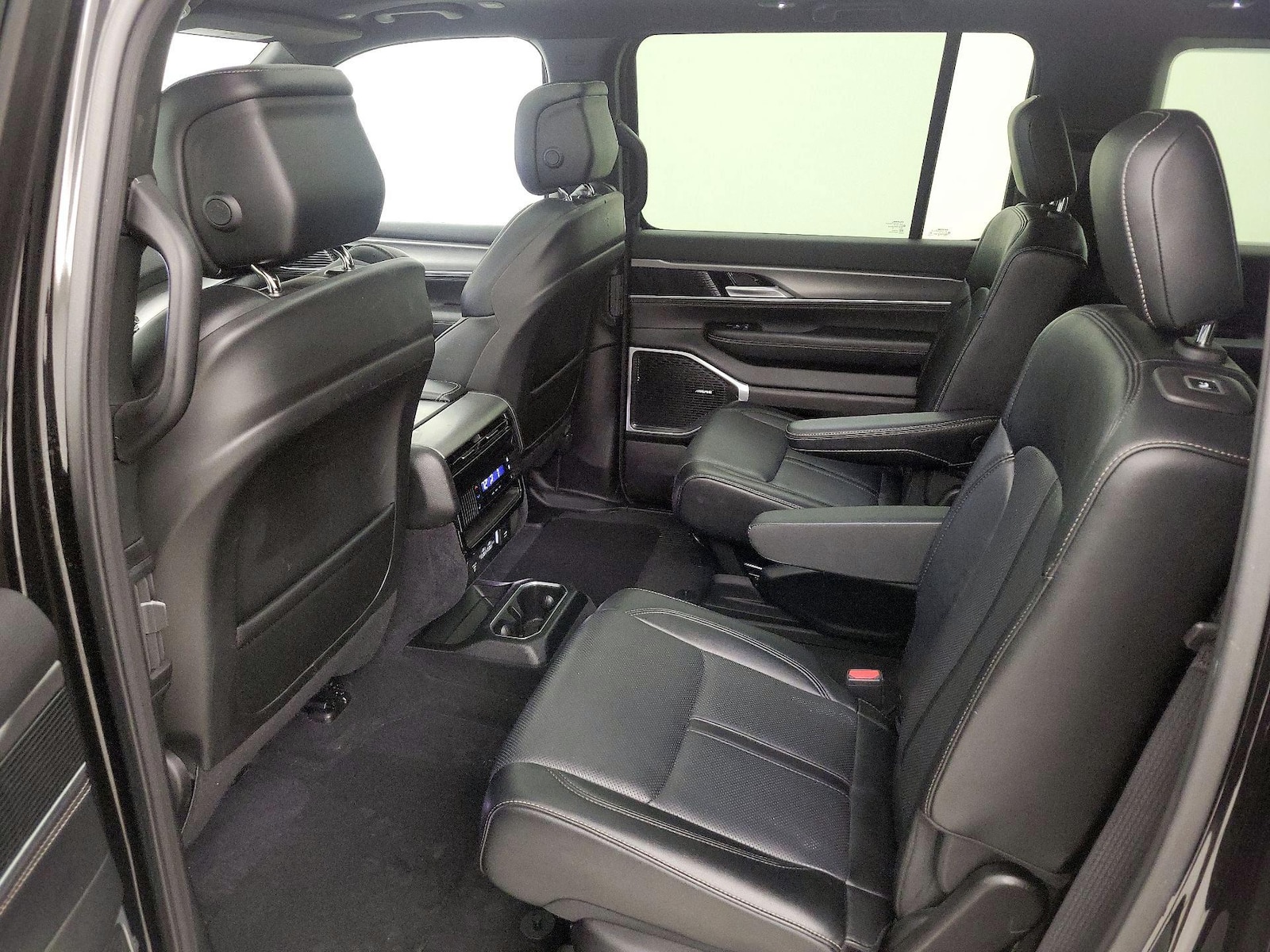 Rear Air Conditioning