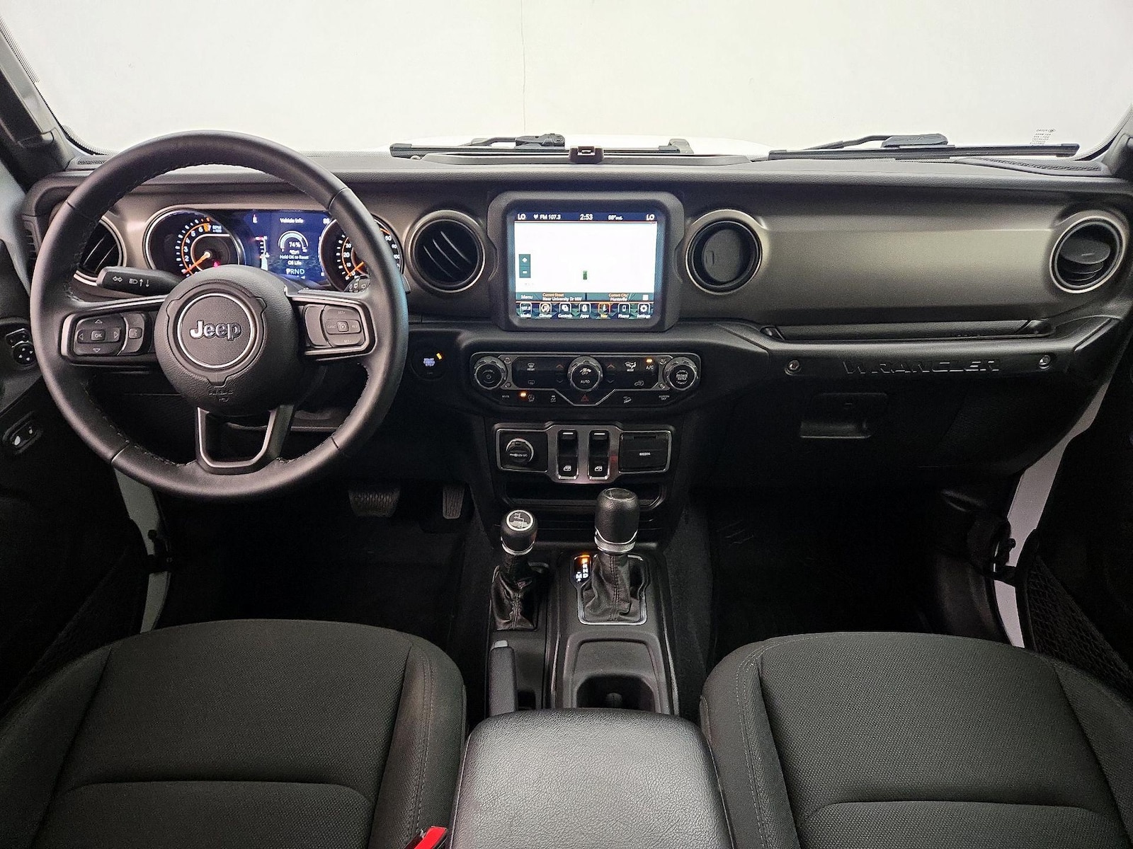 Apple CarPlay® & Android Auto™