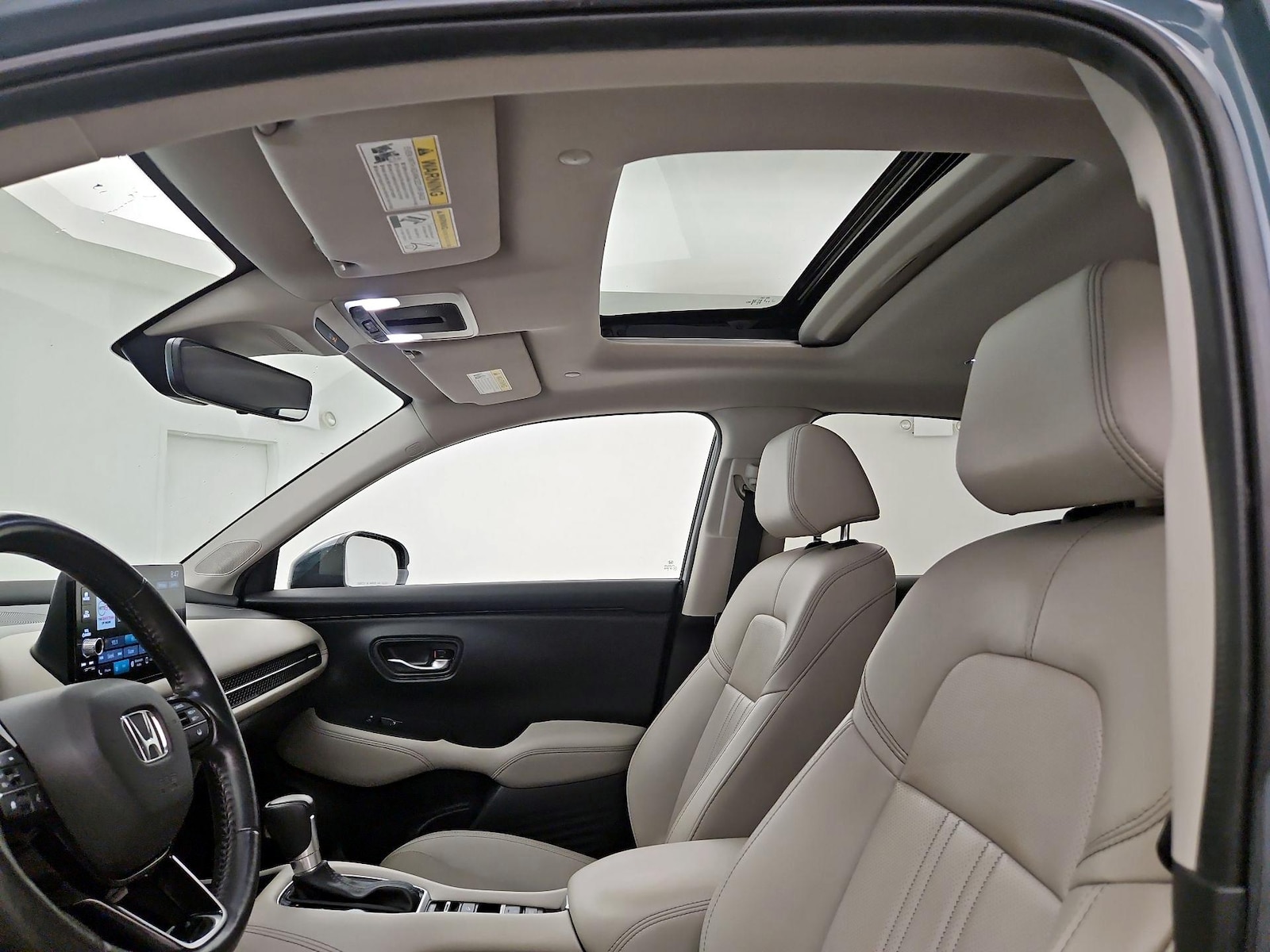 Sunroof(s) & Overhead Airbags