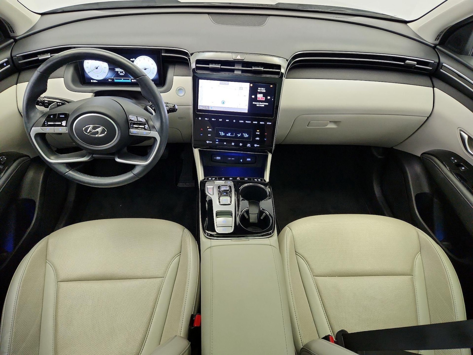 Apple CarPlay® & Android Auto™