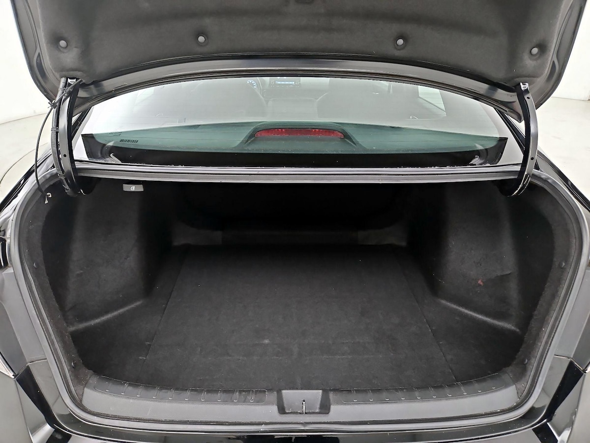 Trunk/Cargo (Seats Up)