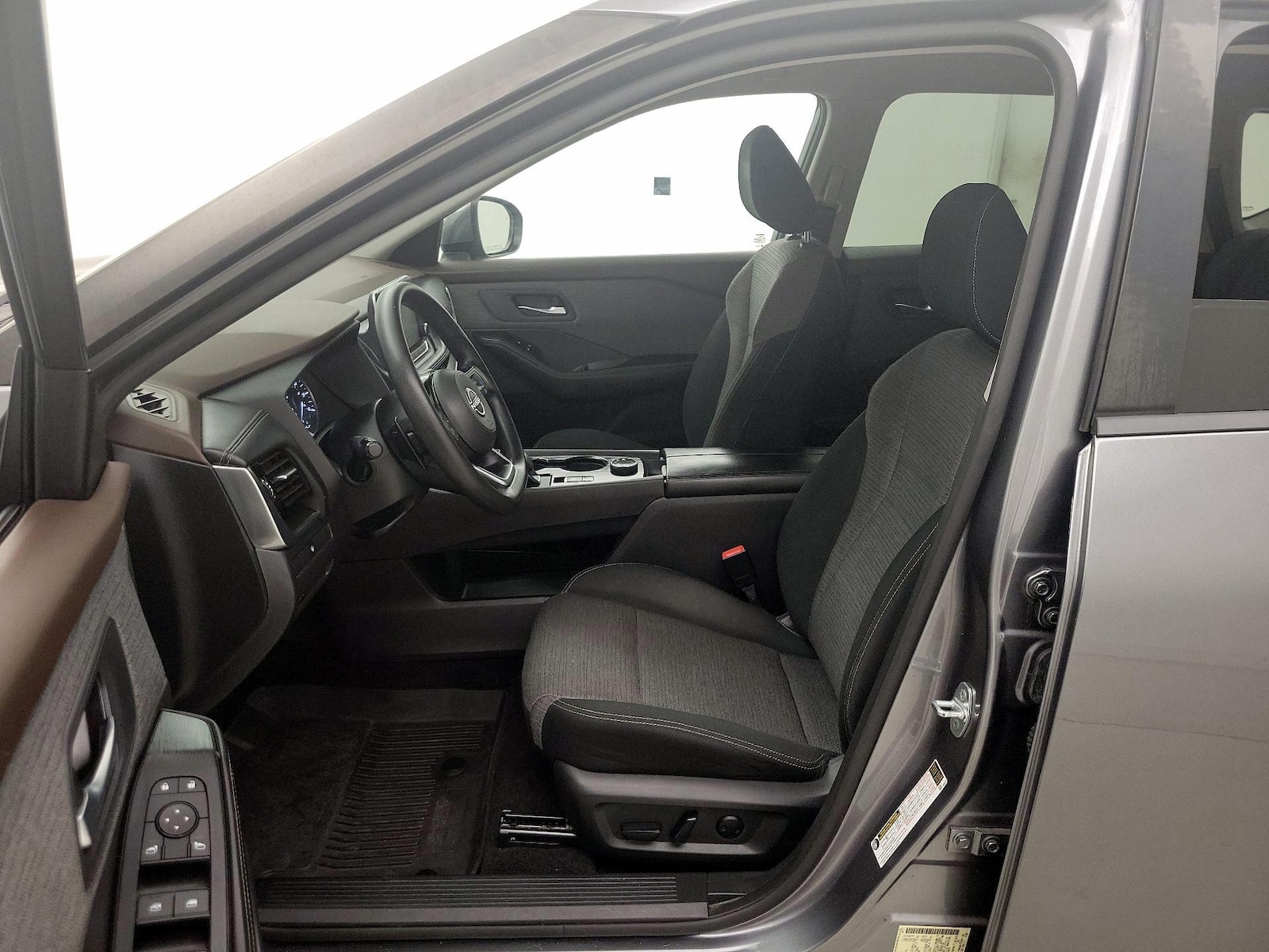 Power Seat(s) & Side Airbags