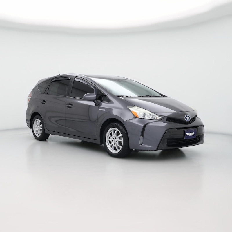 2015 Toyota Prius v Three