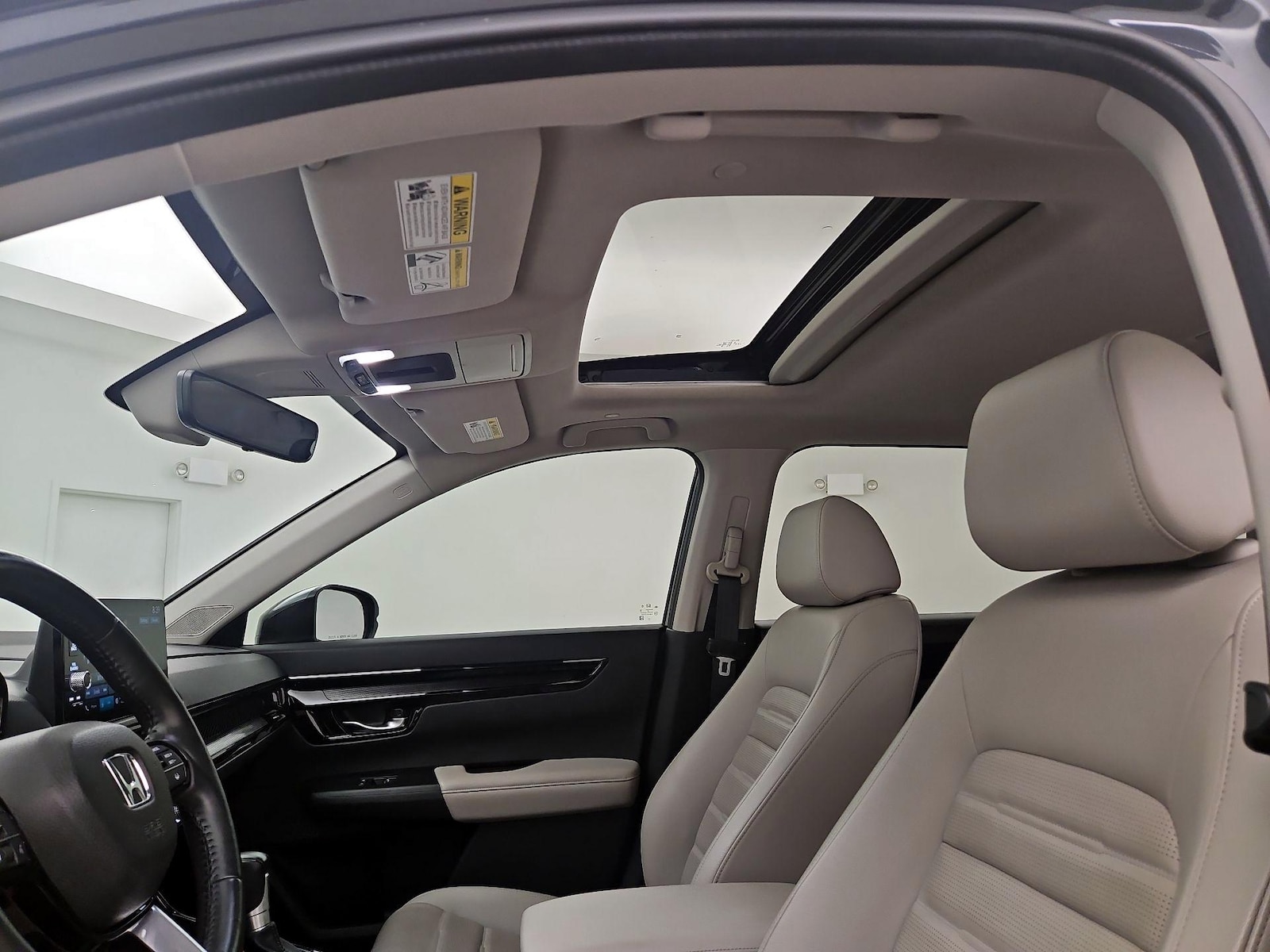 Sunroof(s) & Overhead Airbags