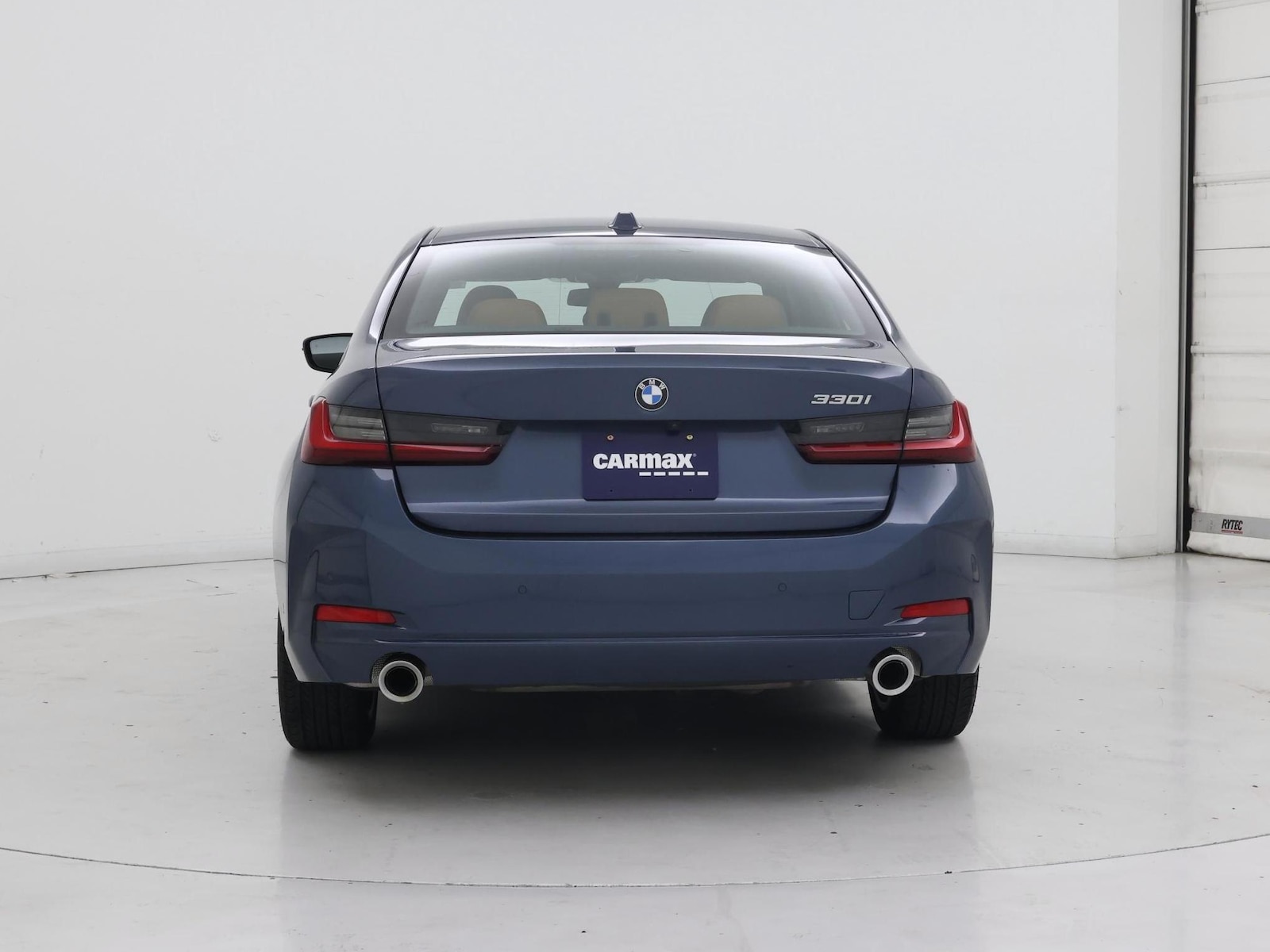 2025 BMW 3 Series 330i - Photo 7