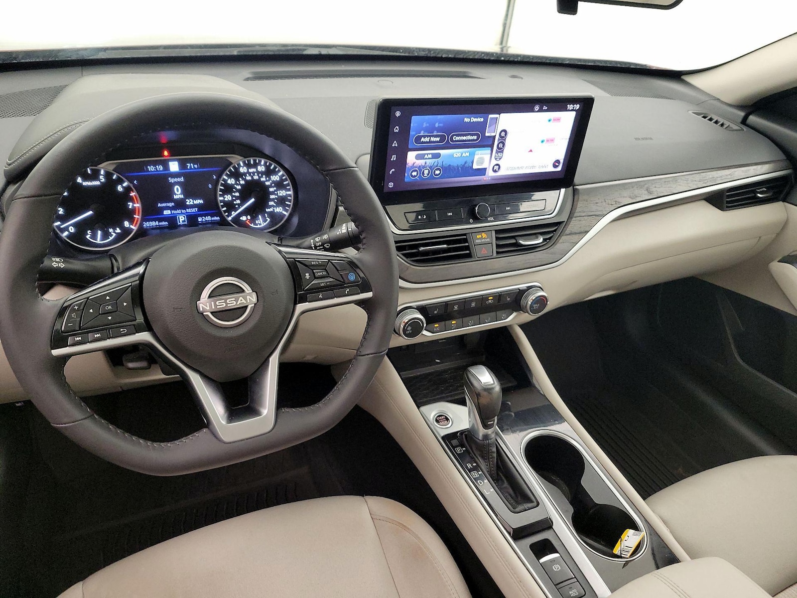 2024 Nissan Altima SV - Photo 10