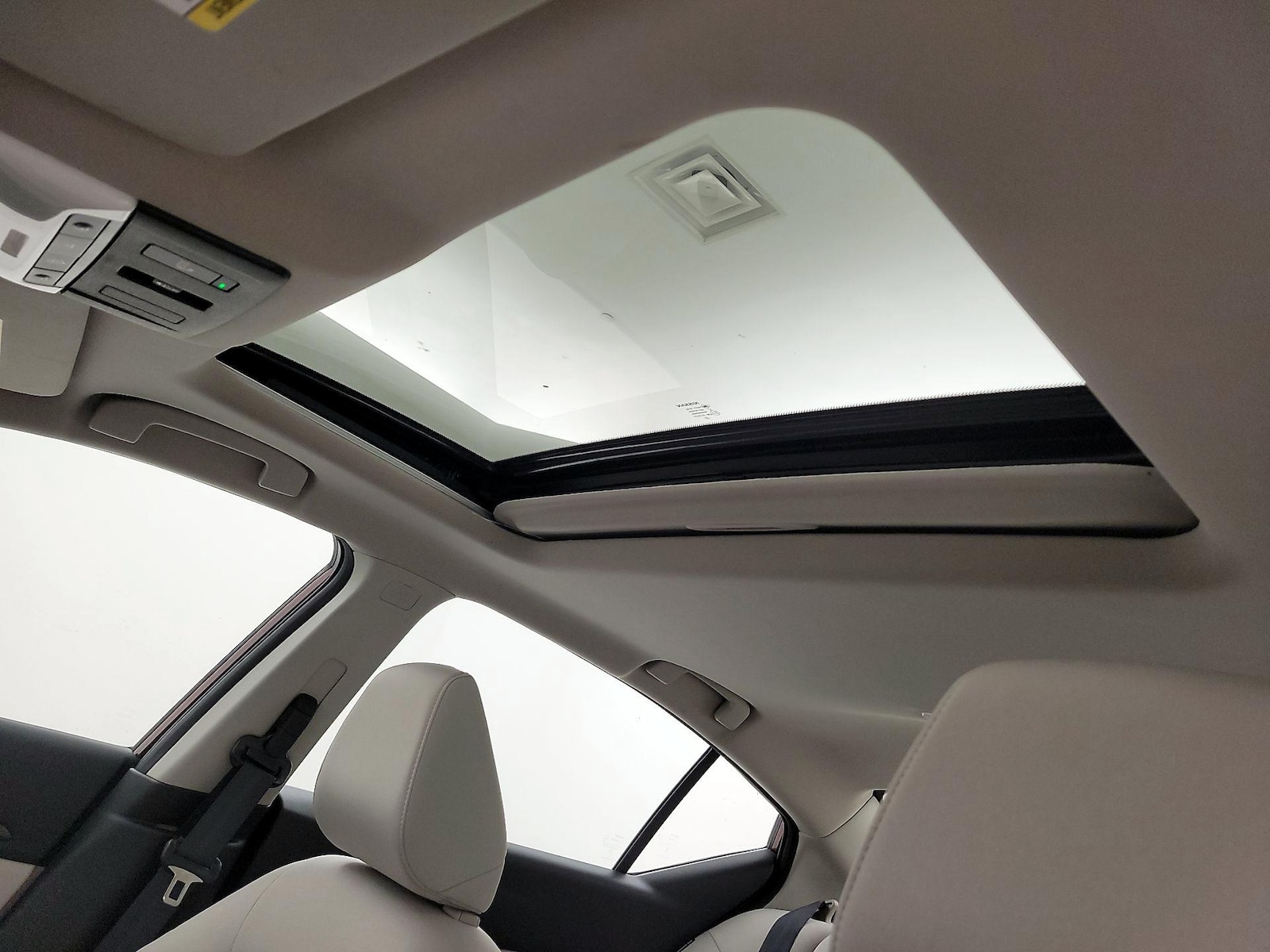 2024 Nissan Altima SV - Photo 21