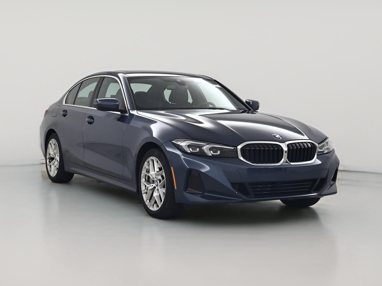 2025 BMW 3 Series 330i