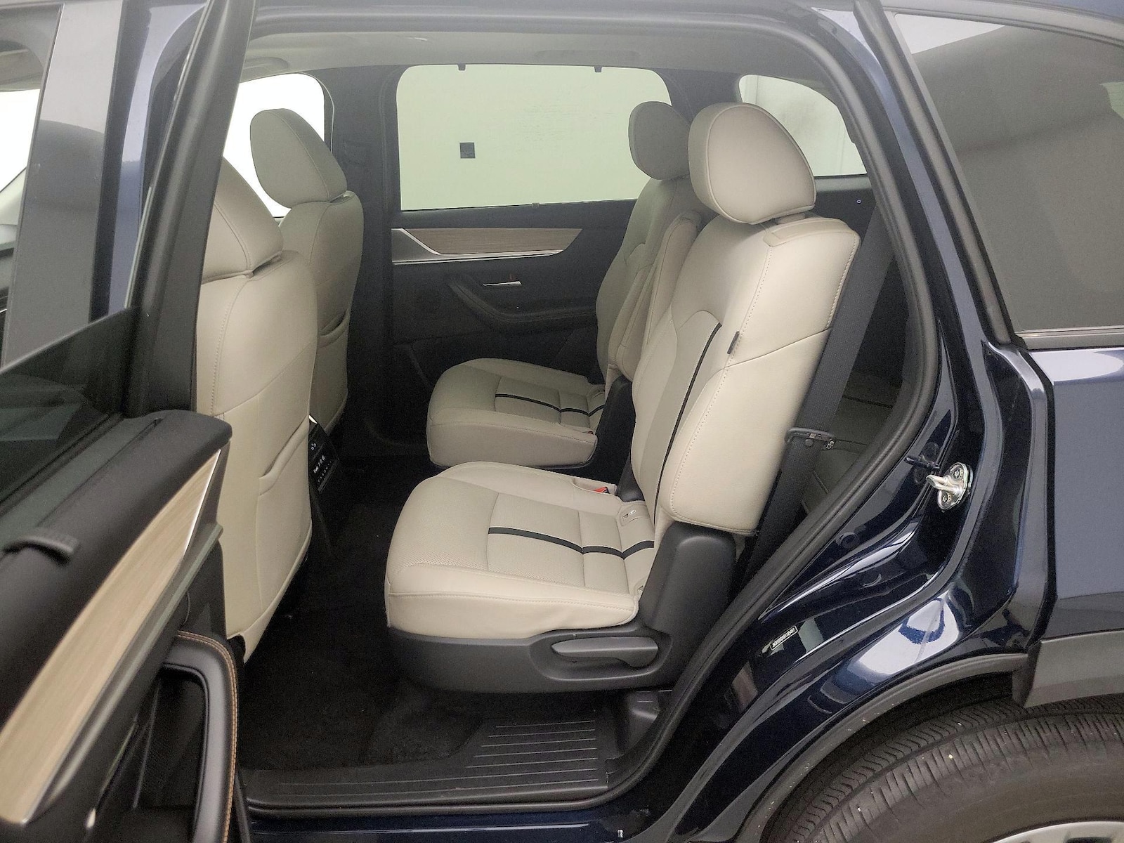 Rear Air Conditioning