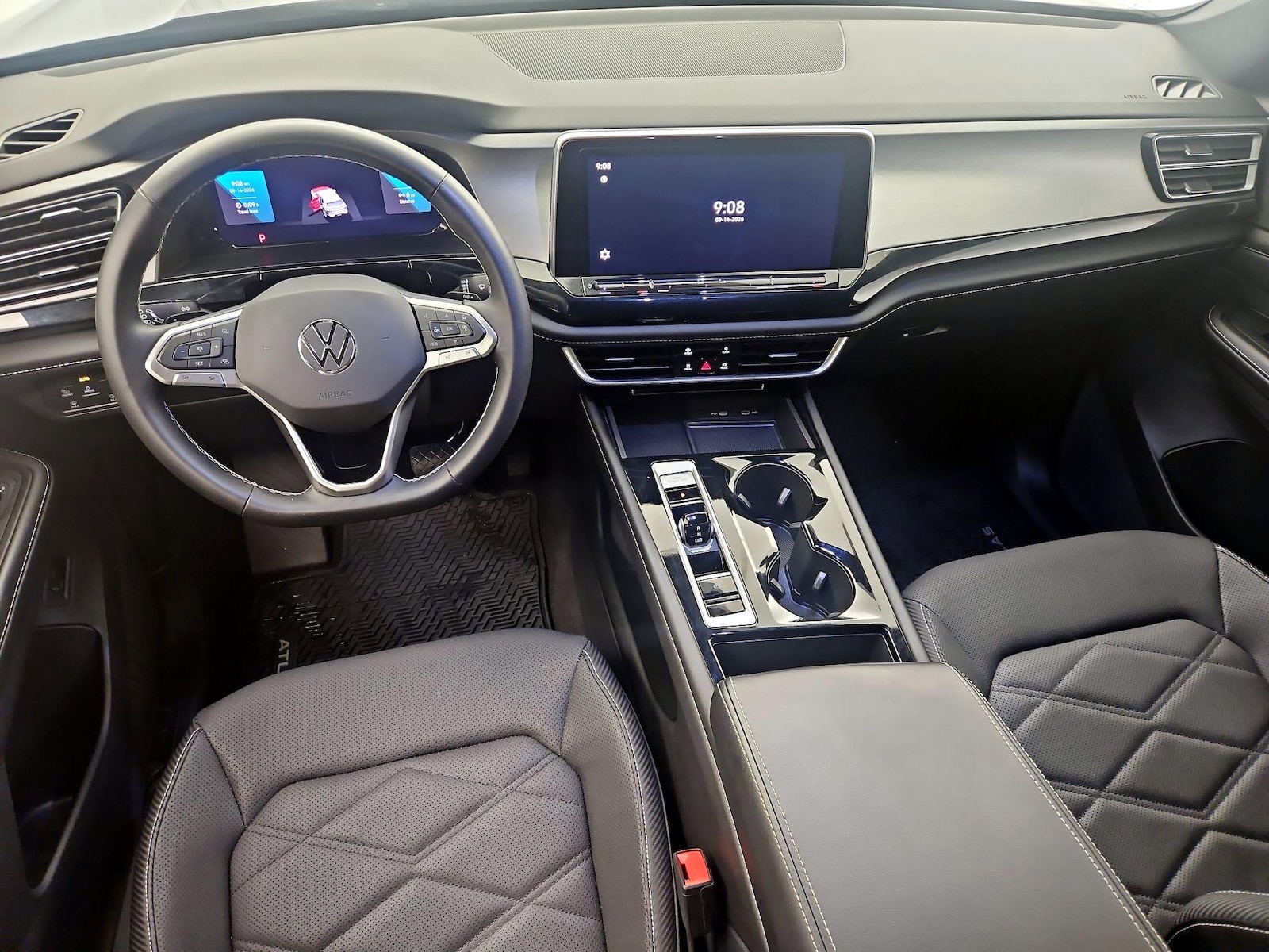 Apple CarPlay® & Android Auto™
