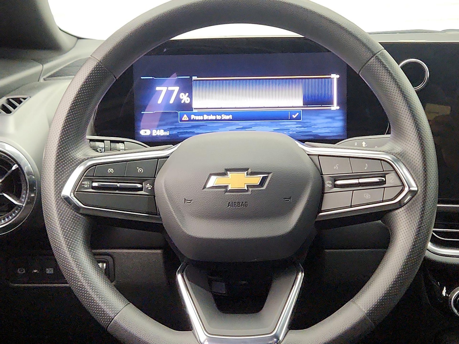 2025 Chevrolet Equinox EV 1LT - Photo 11
