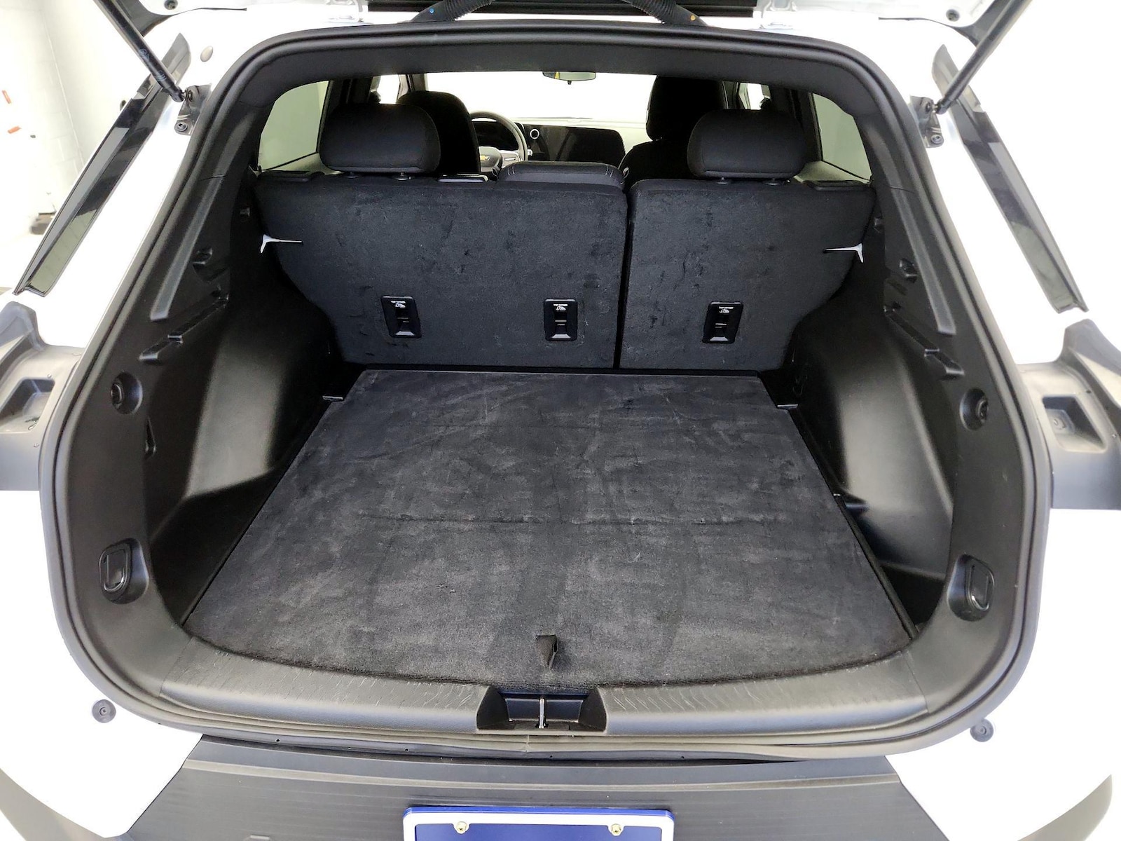 2025 Chevrolet Equinox EV 1LT - Photo 21