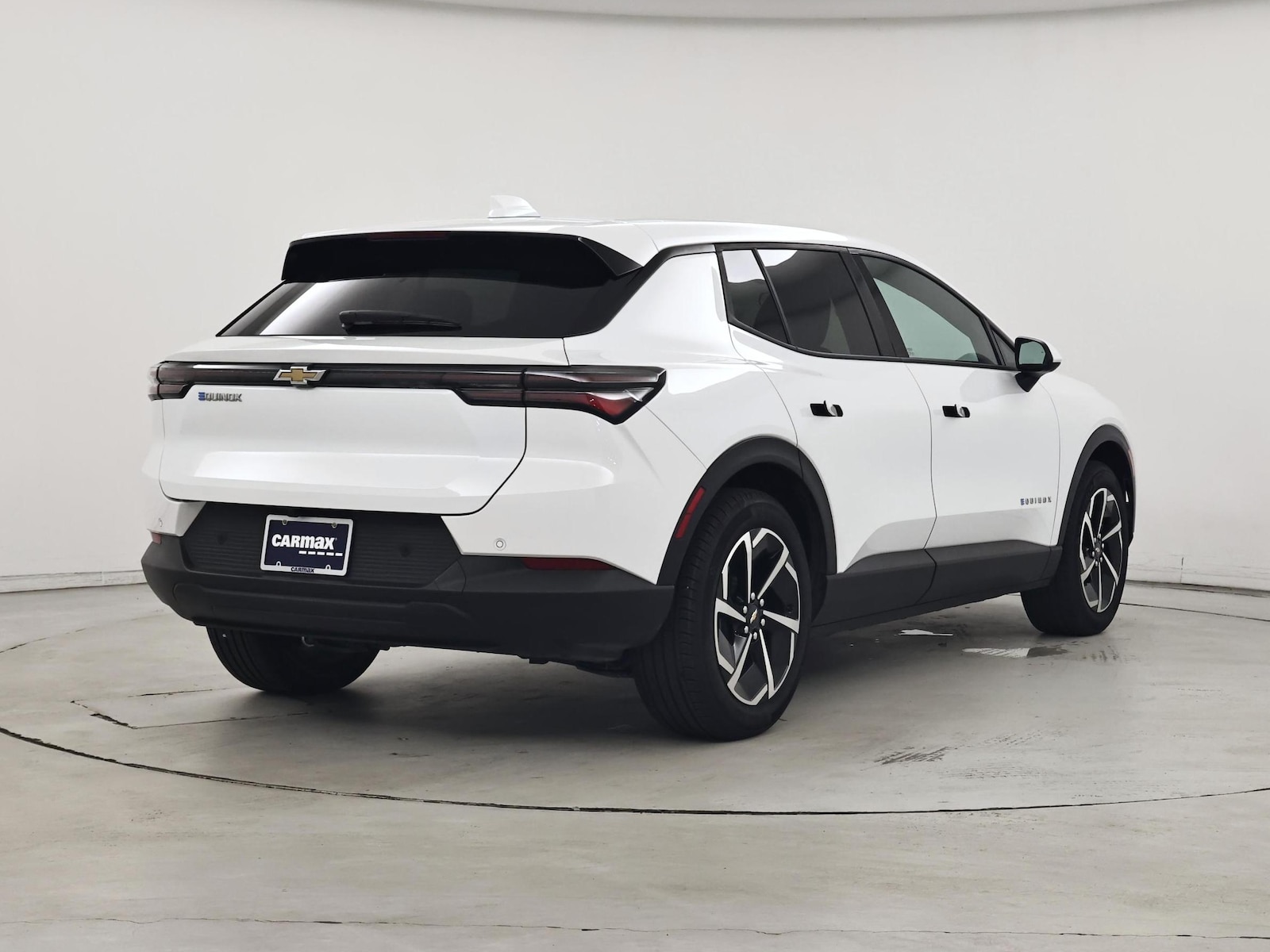 2025 Chevrolet Equinox EV 1LT - Photo 9