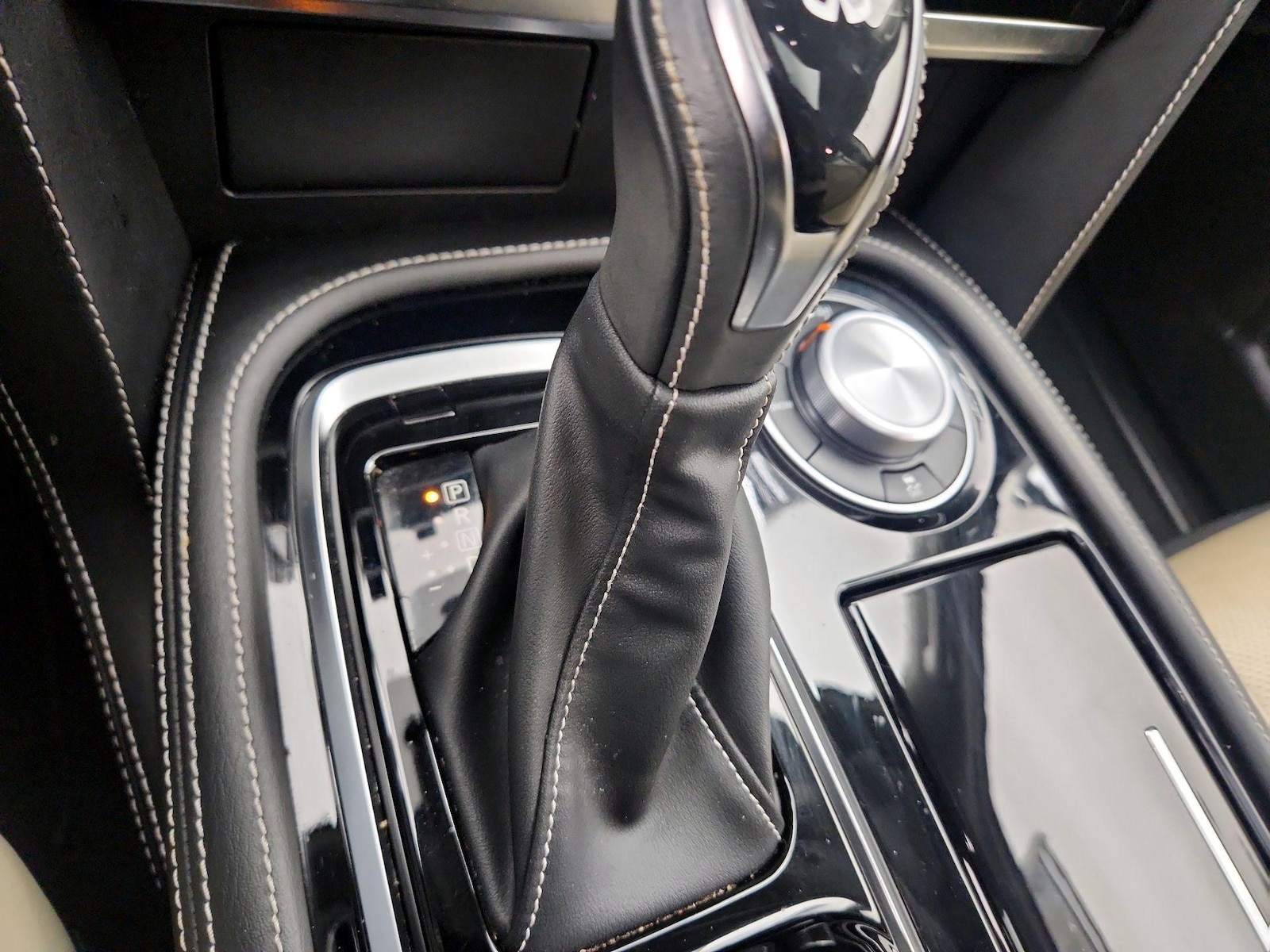 2024 INFINITI QX80 PREMIUM SELECT 4WD - Photo 18