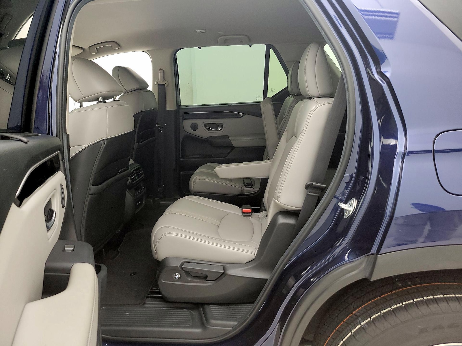 Rear Air Conditioning