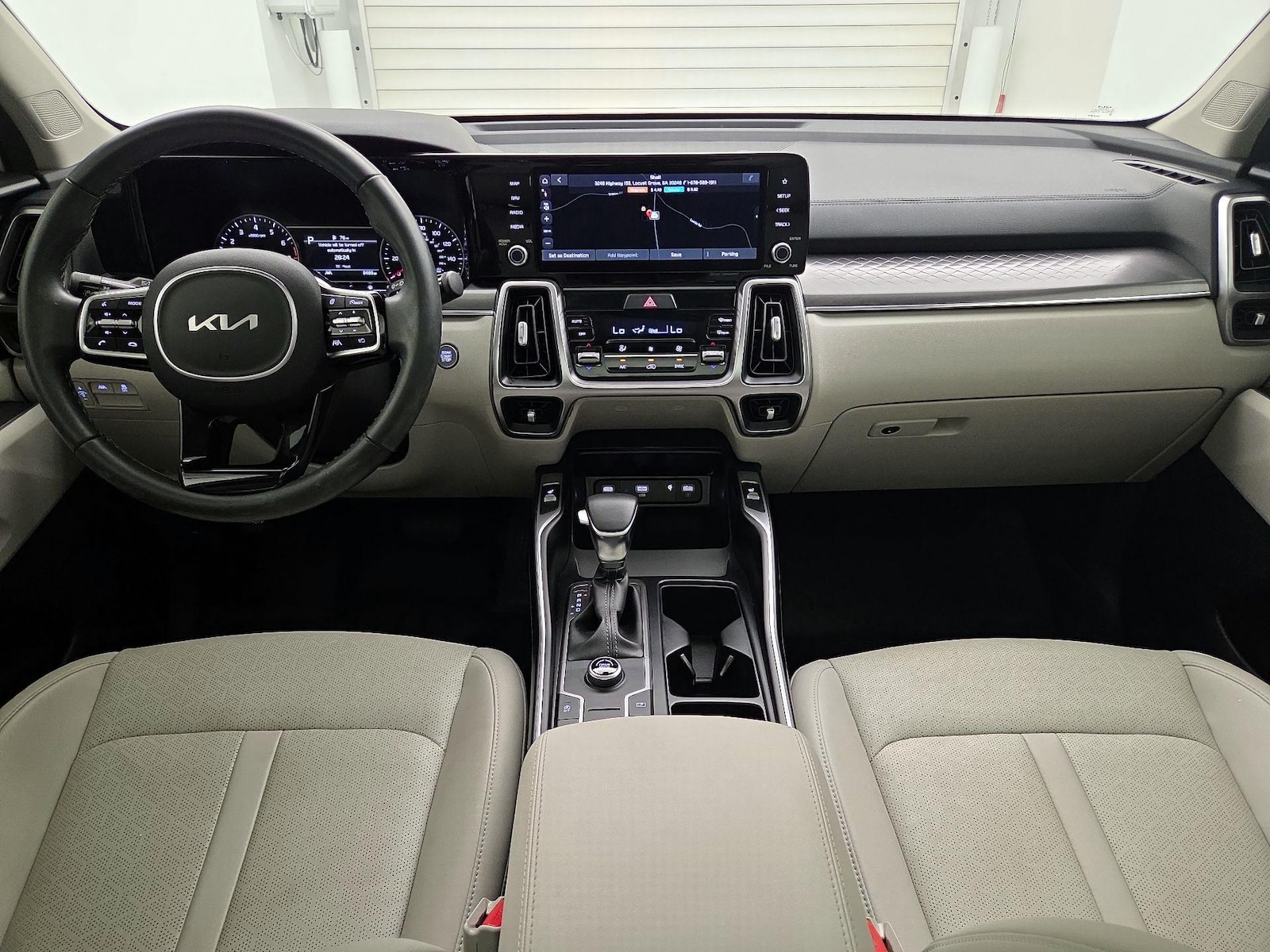 2023 Kia Sorento S - Photo 10