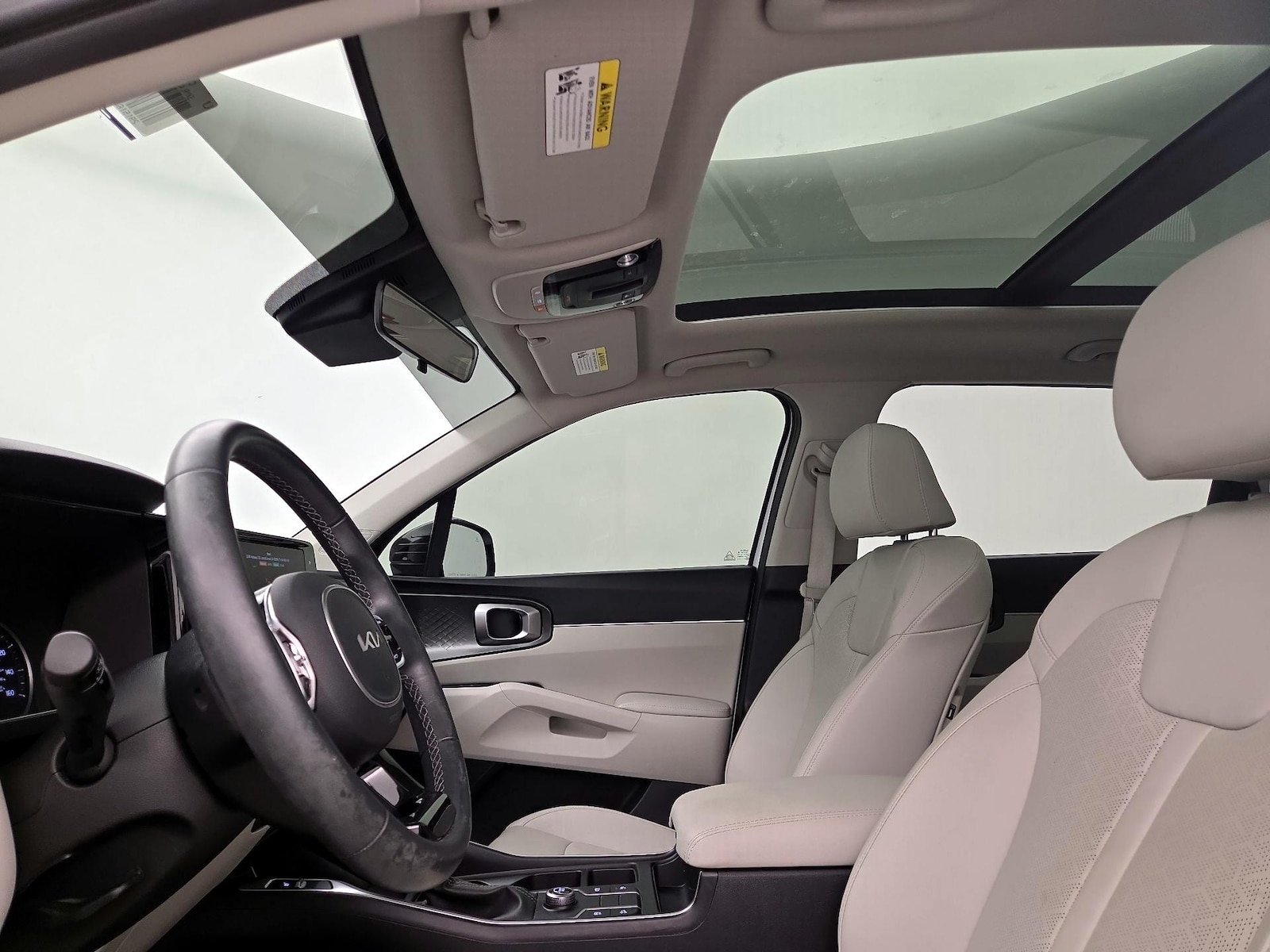 2023 Kia Sorento S - Photo 21