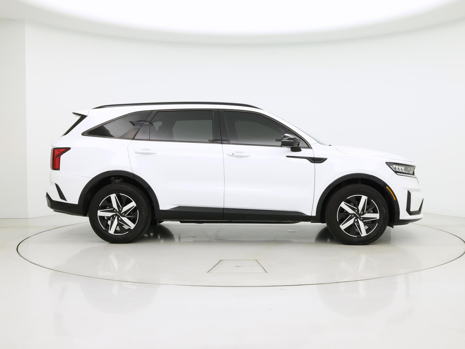 2023 Kia Sorento S - Photo 8