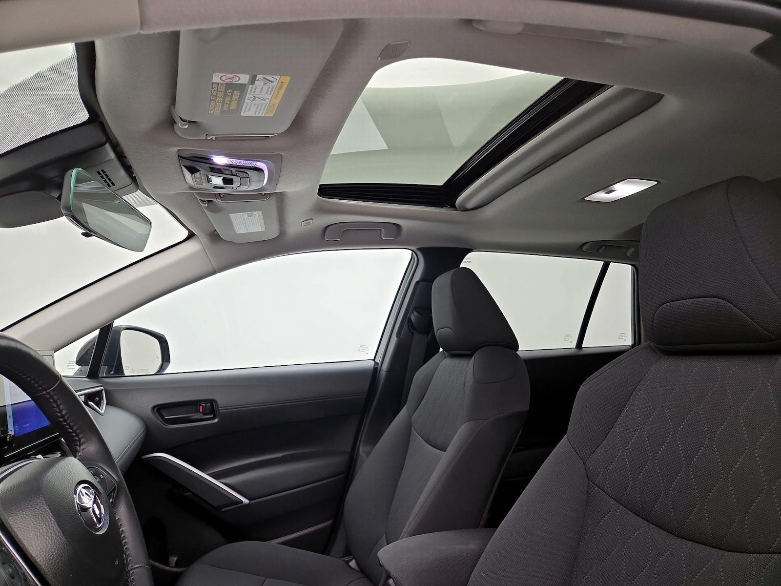 Sunroof(s) & Overhead Airbags
