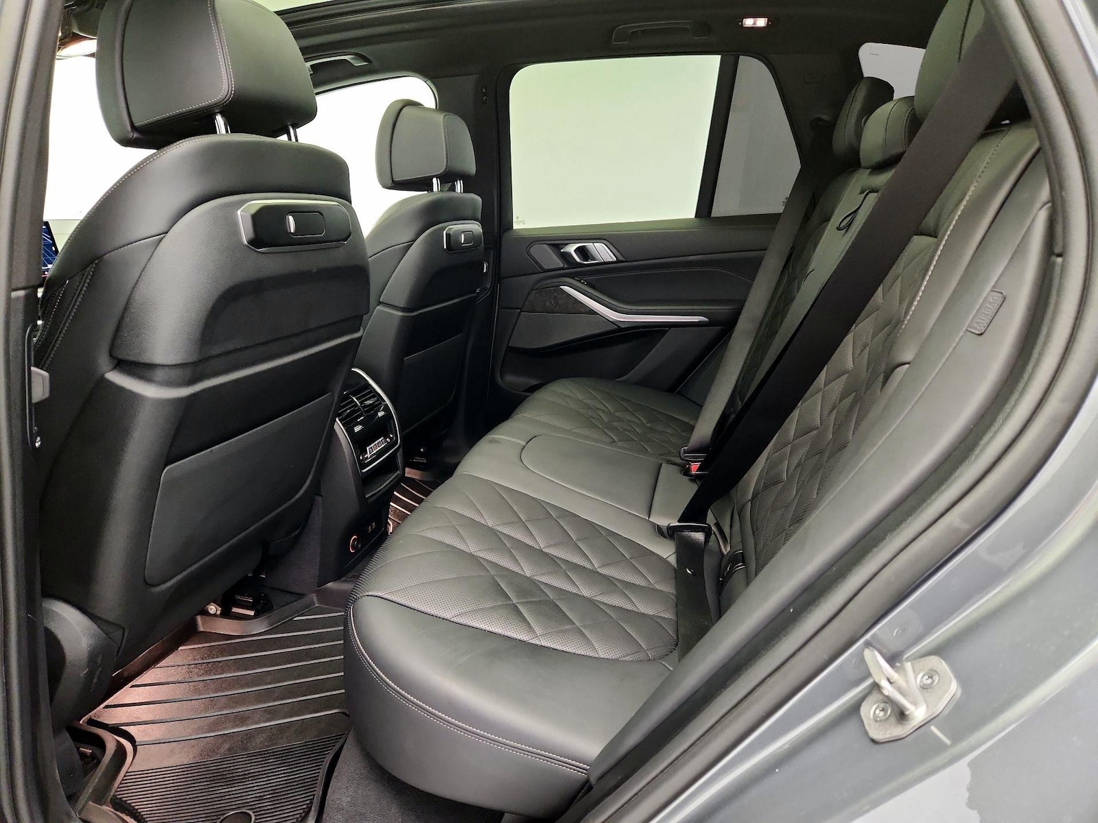 Rear Air Conditioning