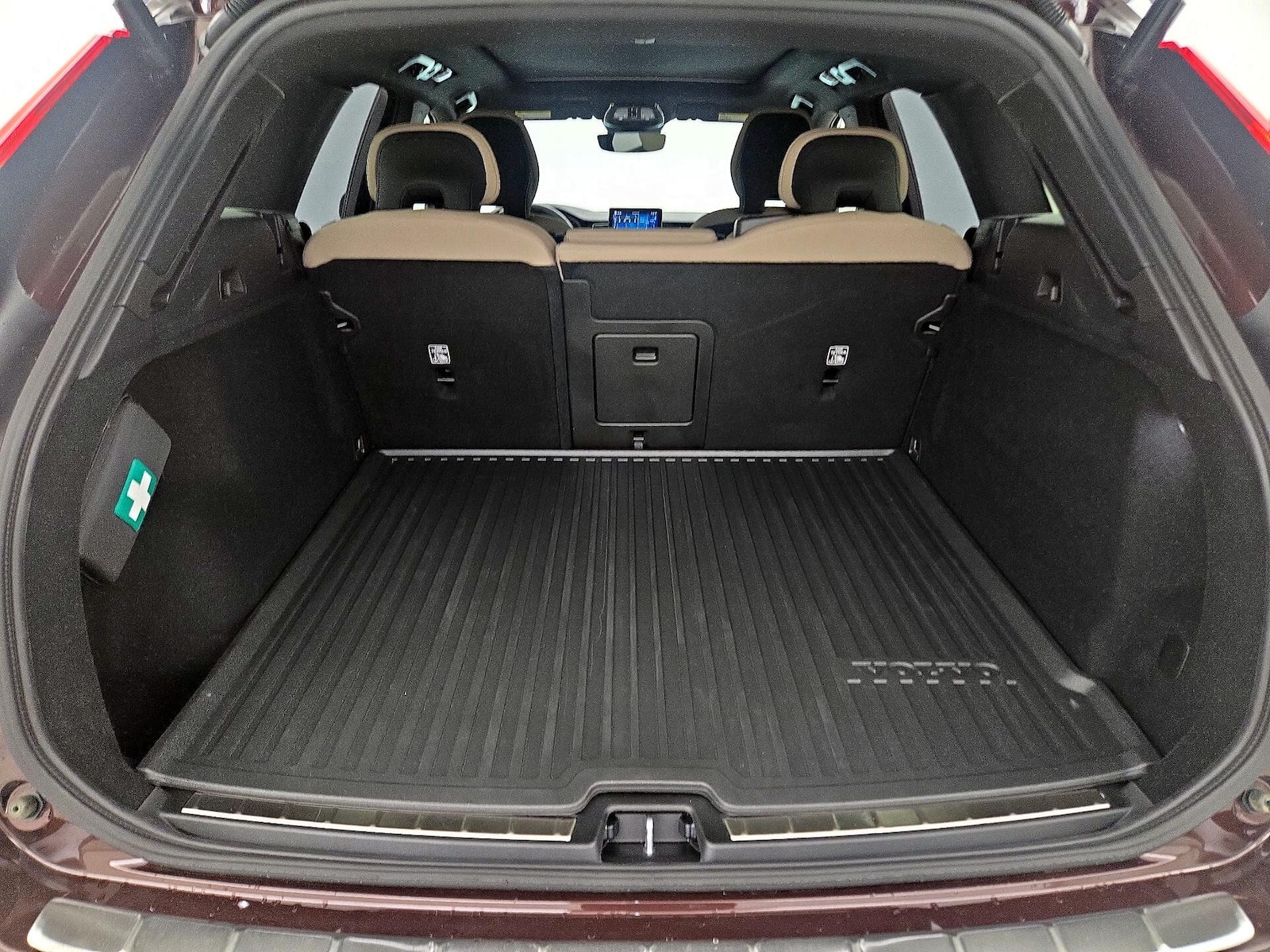 2026 Volvo XC60 Plus - Photo 23