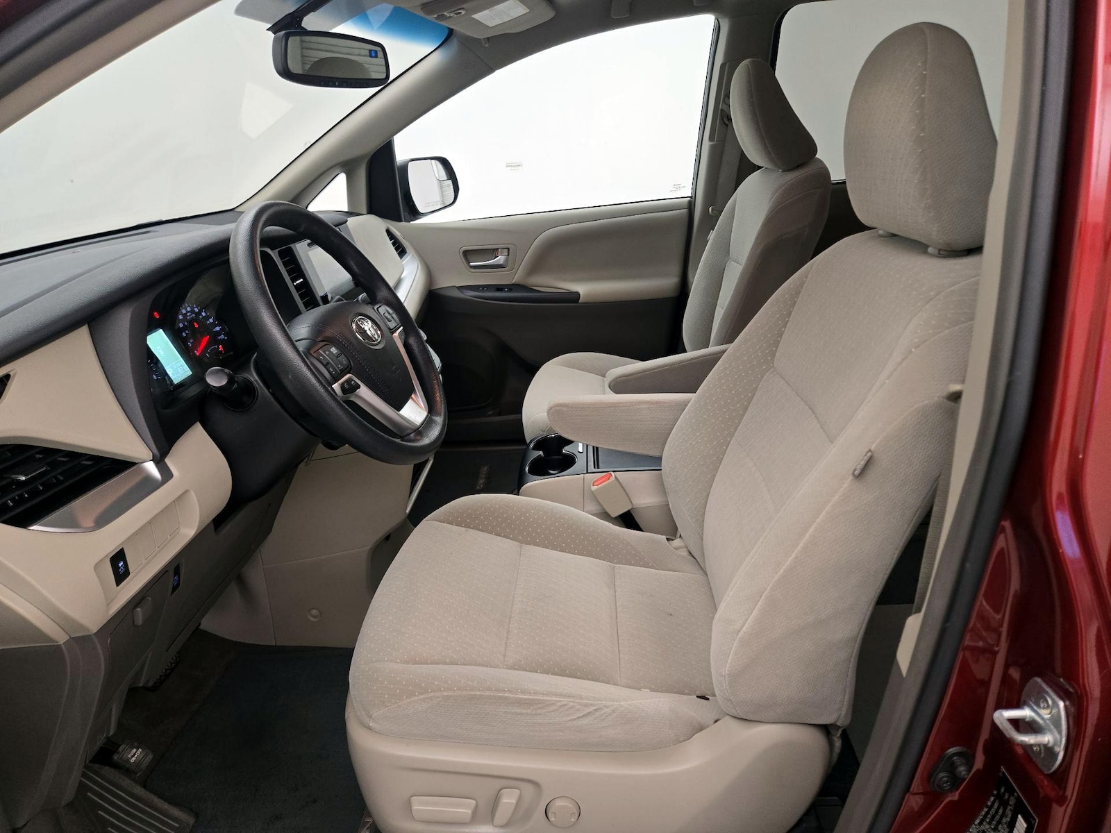 Power Seat(s) & Side Airbags
