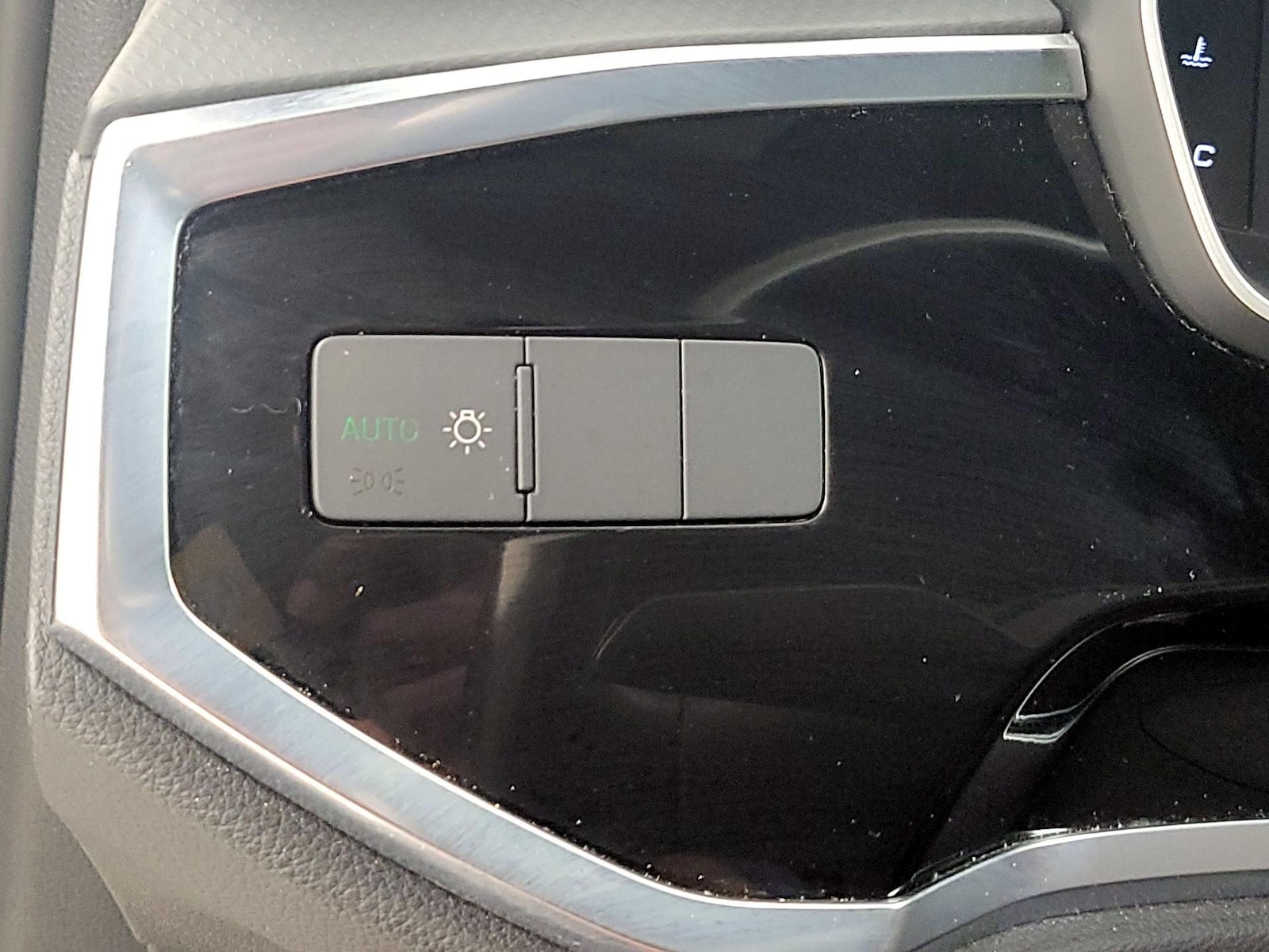 2020 Audi Q3 S Line Premium - Photo 14