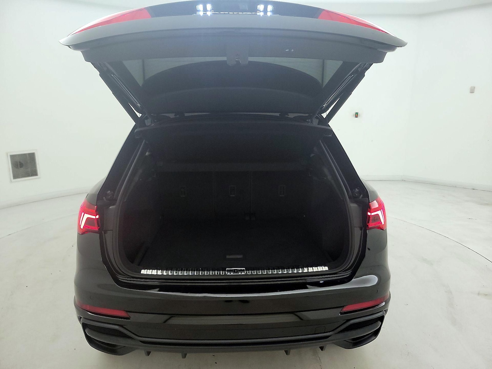 2020 Audi Q3 S Line Premium - Photo 22