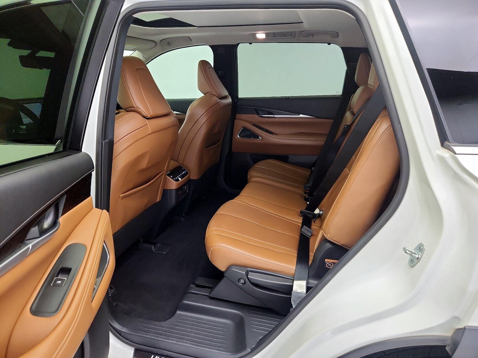 Rear Air Conditioning