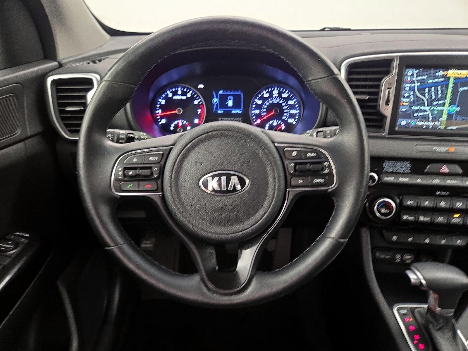 2018 Kia Sportage EX - Photo 11