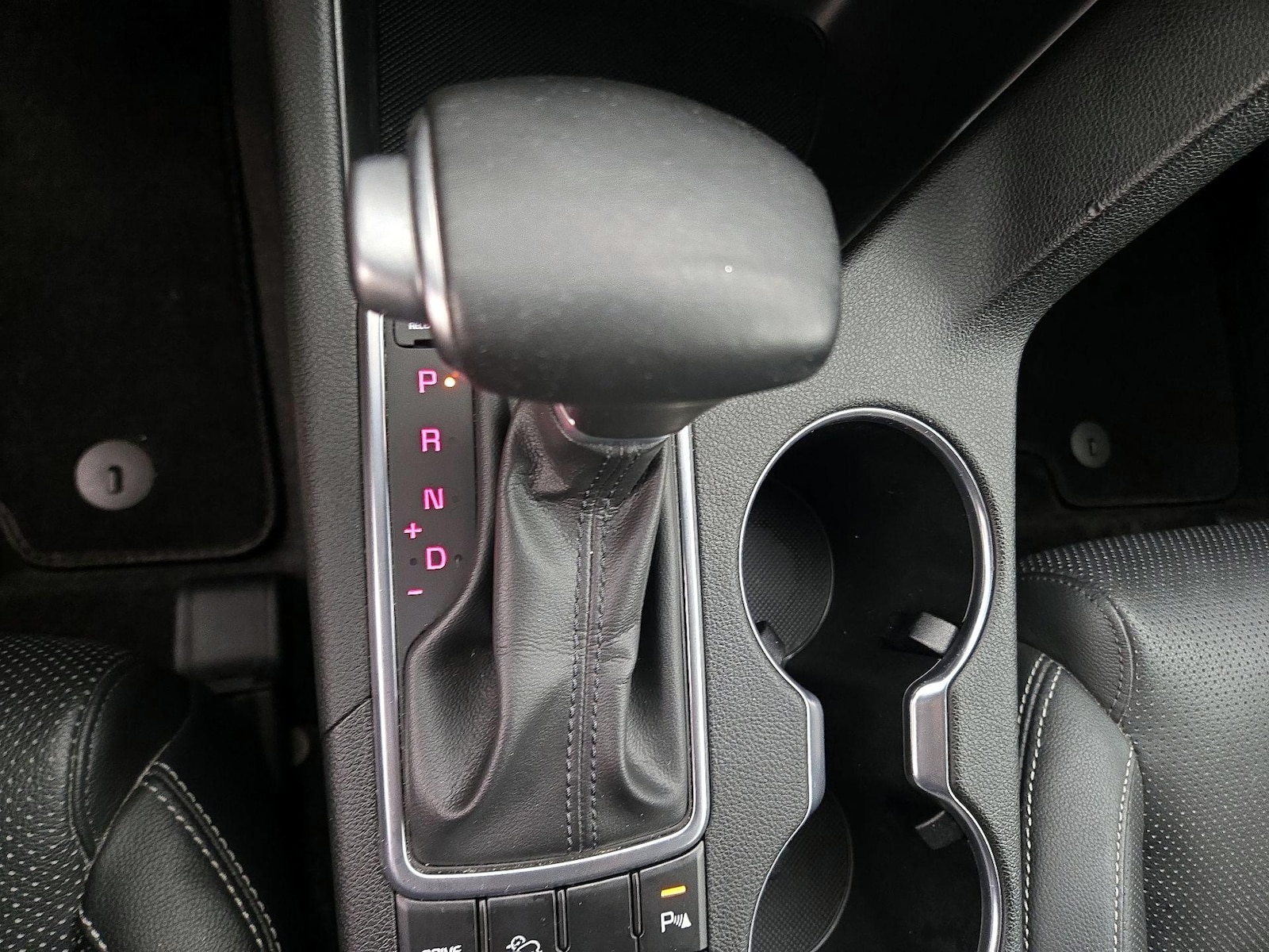 2018 Kia Sportage EX - Photo 19